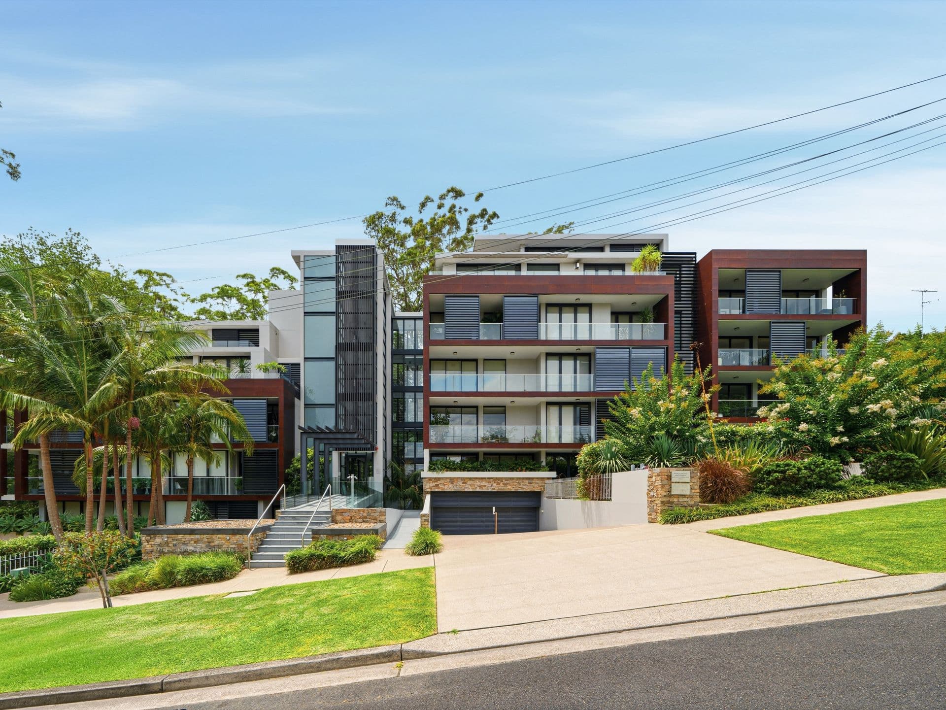 6/9-15 Kings Avenue, Roseville, Roseville - Thumbnail 2