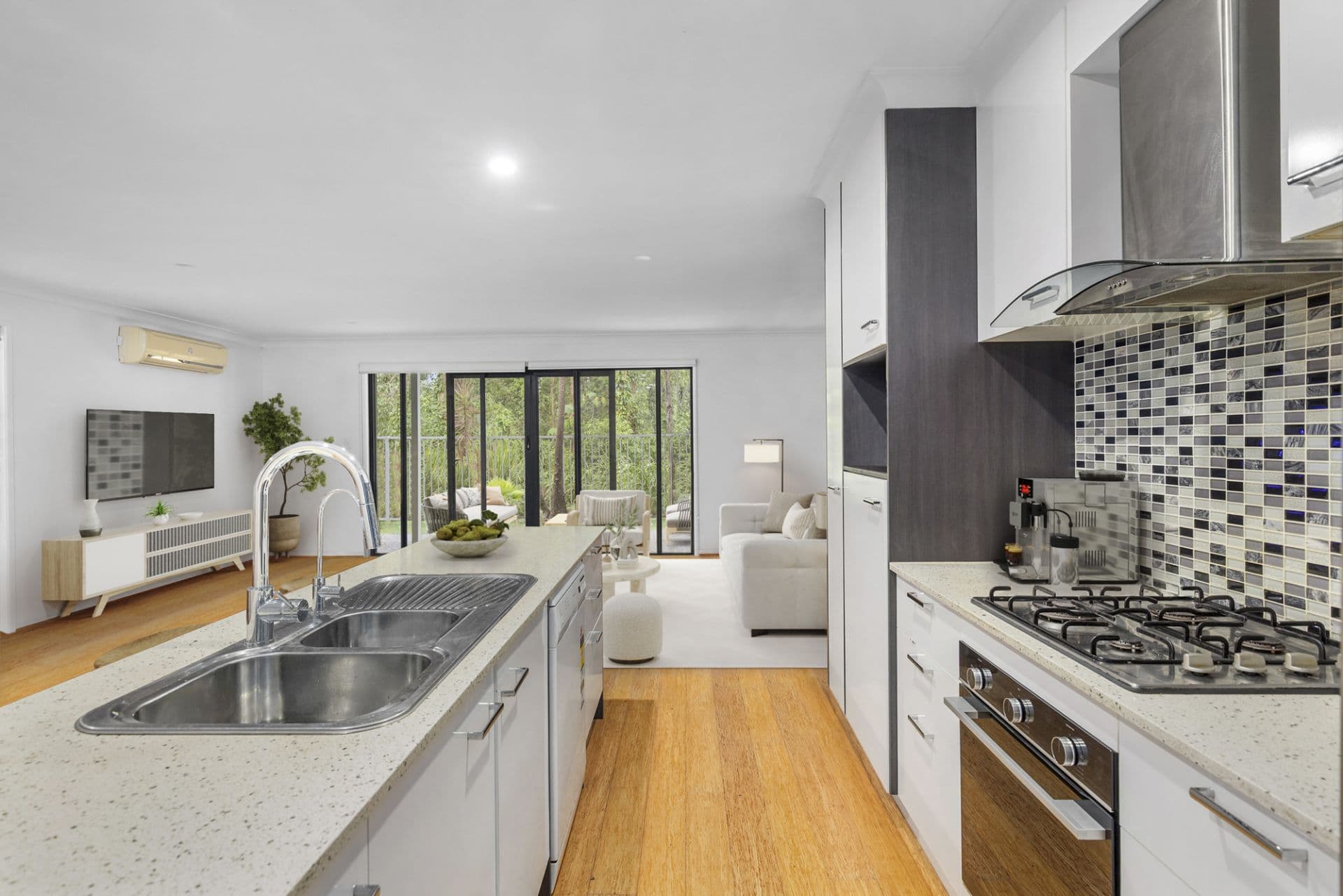 21/2 Jefferson Court, Upper Coomera, Upper Coomera - Thumbnail 4