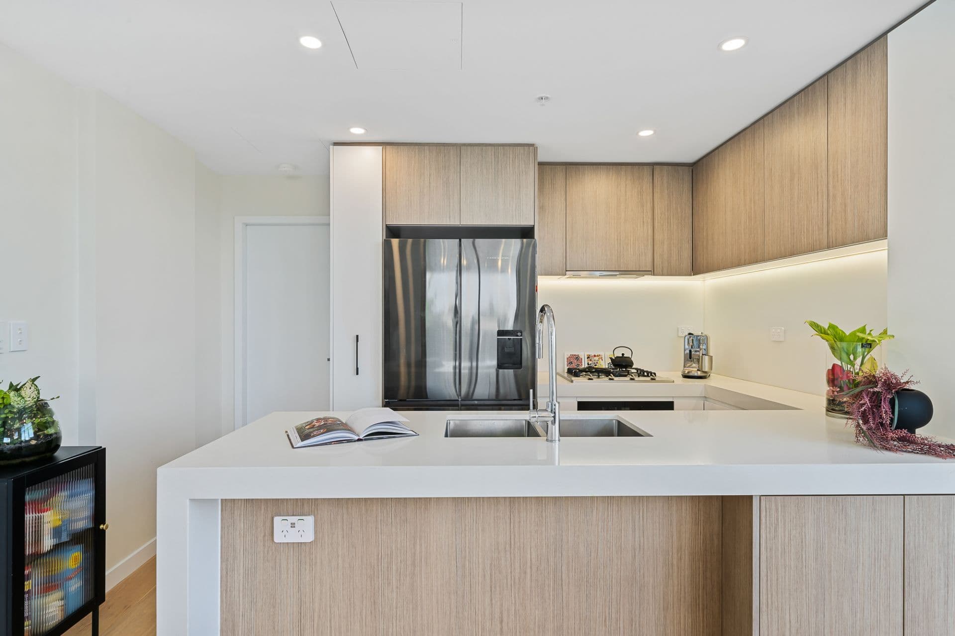 402/1A Crandon Road, Epping, Epping - Thumbnail 5
