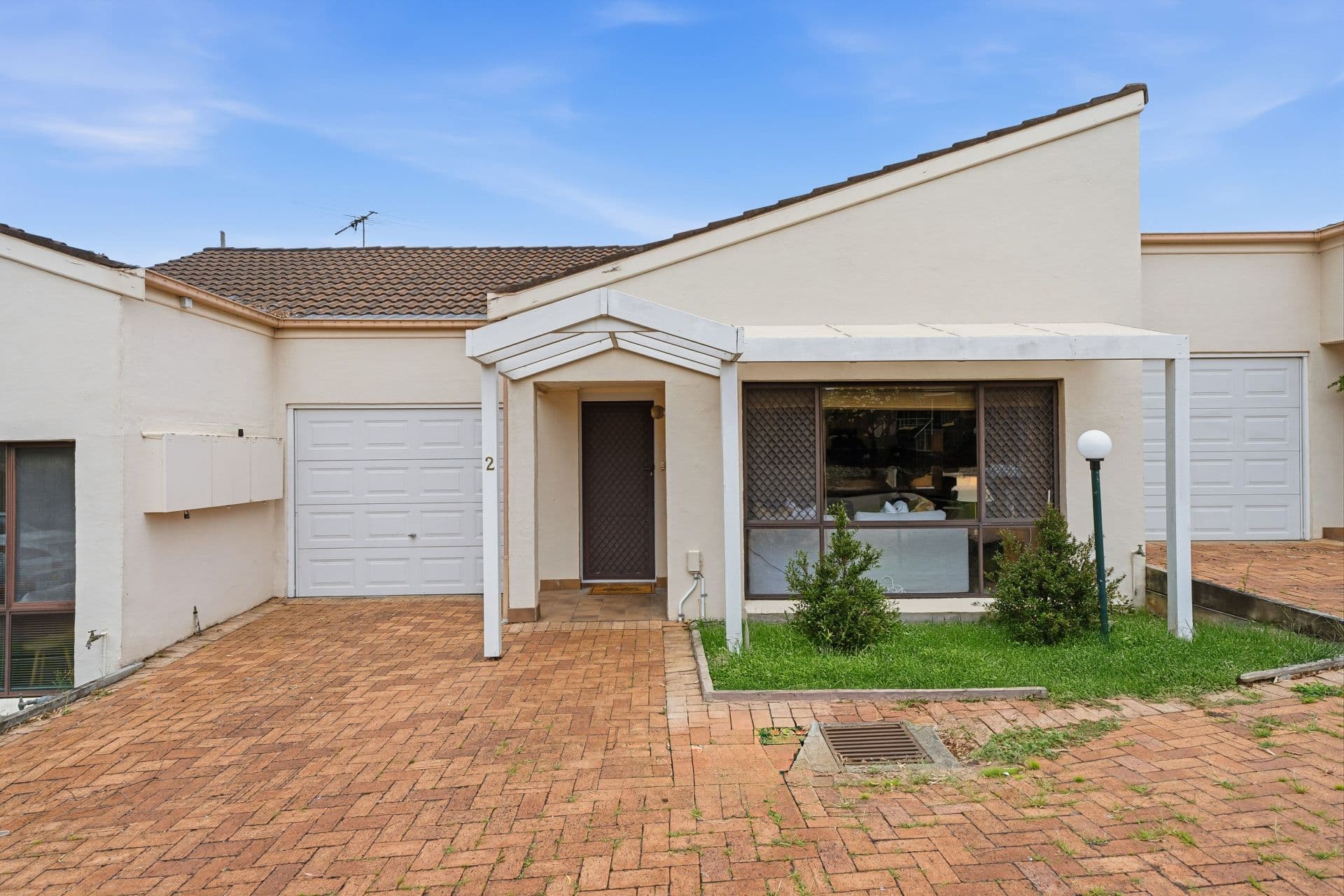 2/32 Twin Road, North Ryde, North Ryde - Image 1