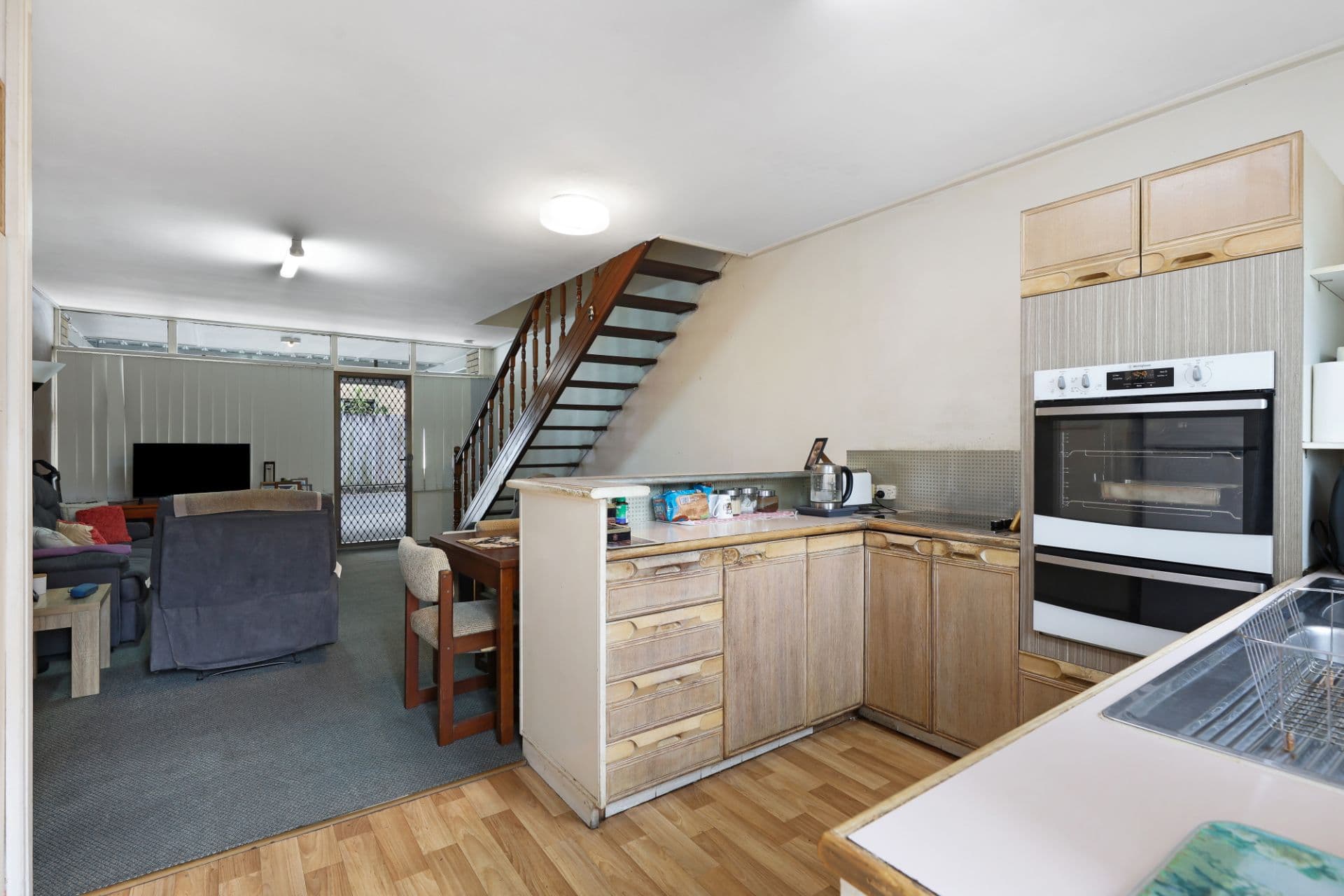 6/81 Frank Street, Labrador, Labrador - Thumbnail 8