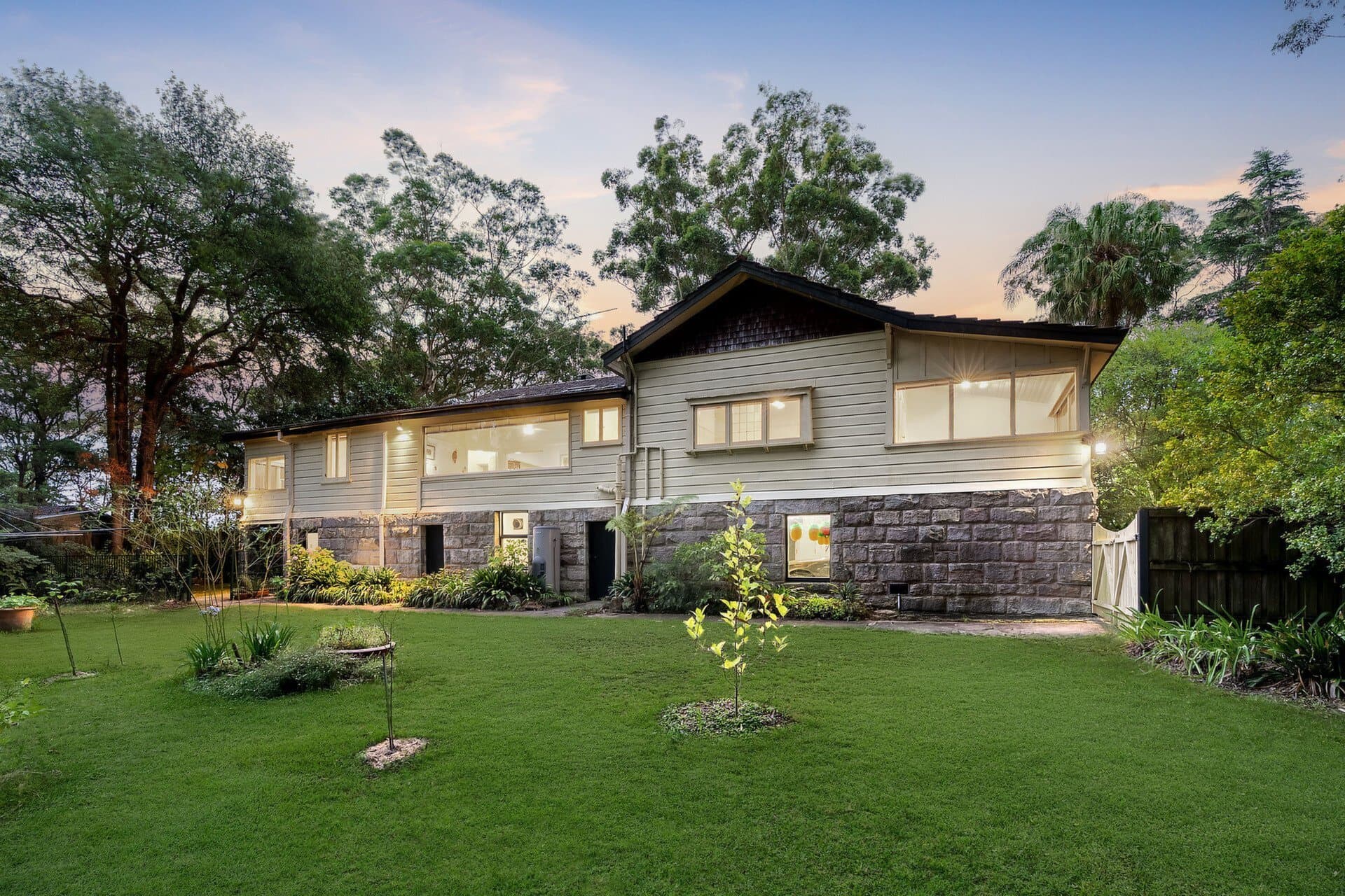 4/14 Strathearn Avenue, Wollongong, Wahroonga - Thumbnail 2