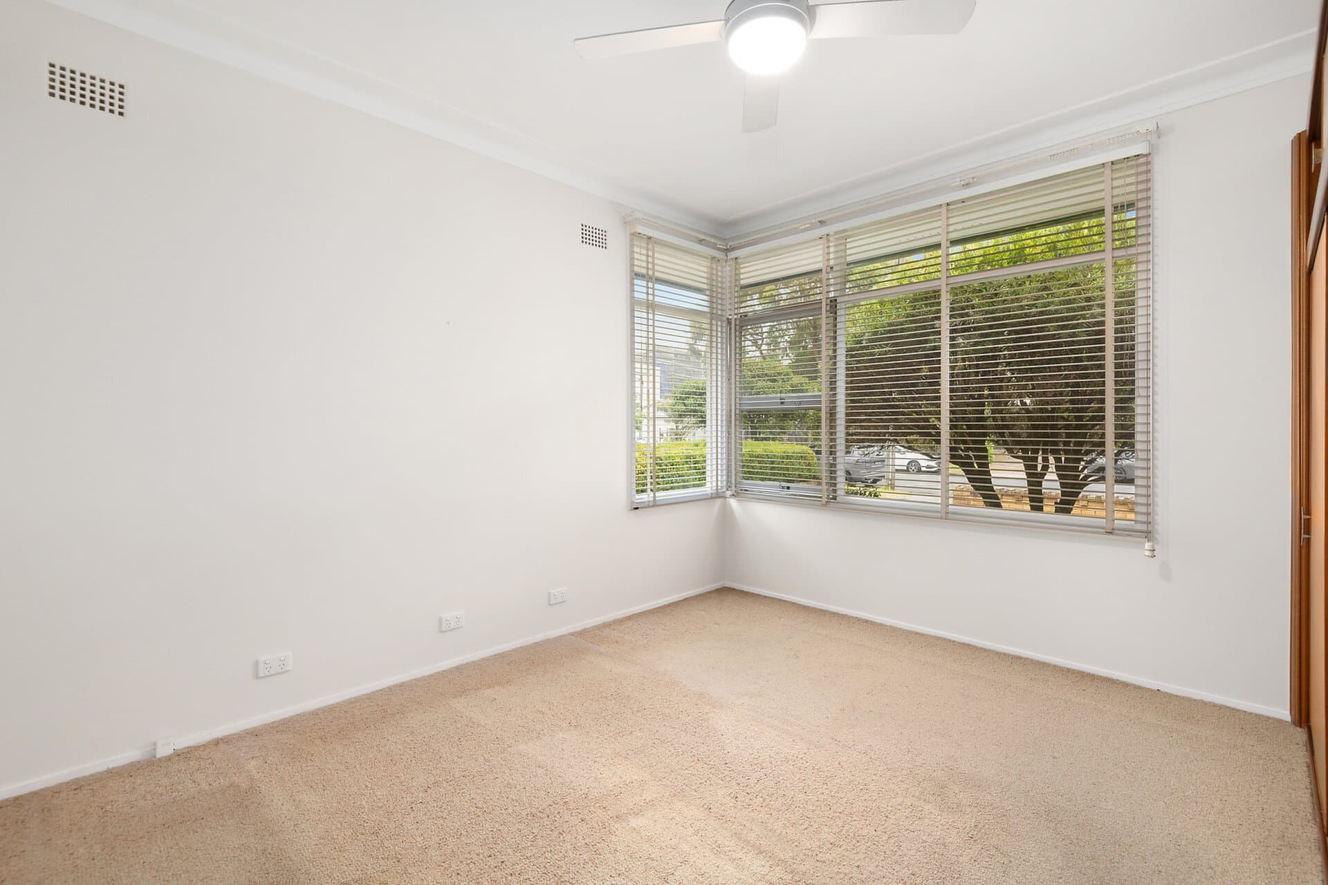 59/6-8 Crewe Place, Rosebery, Chiswick - Thumbnail 6