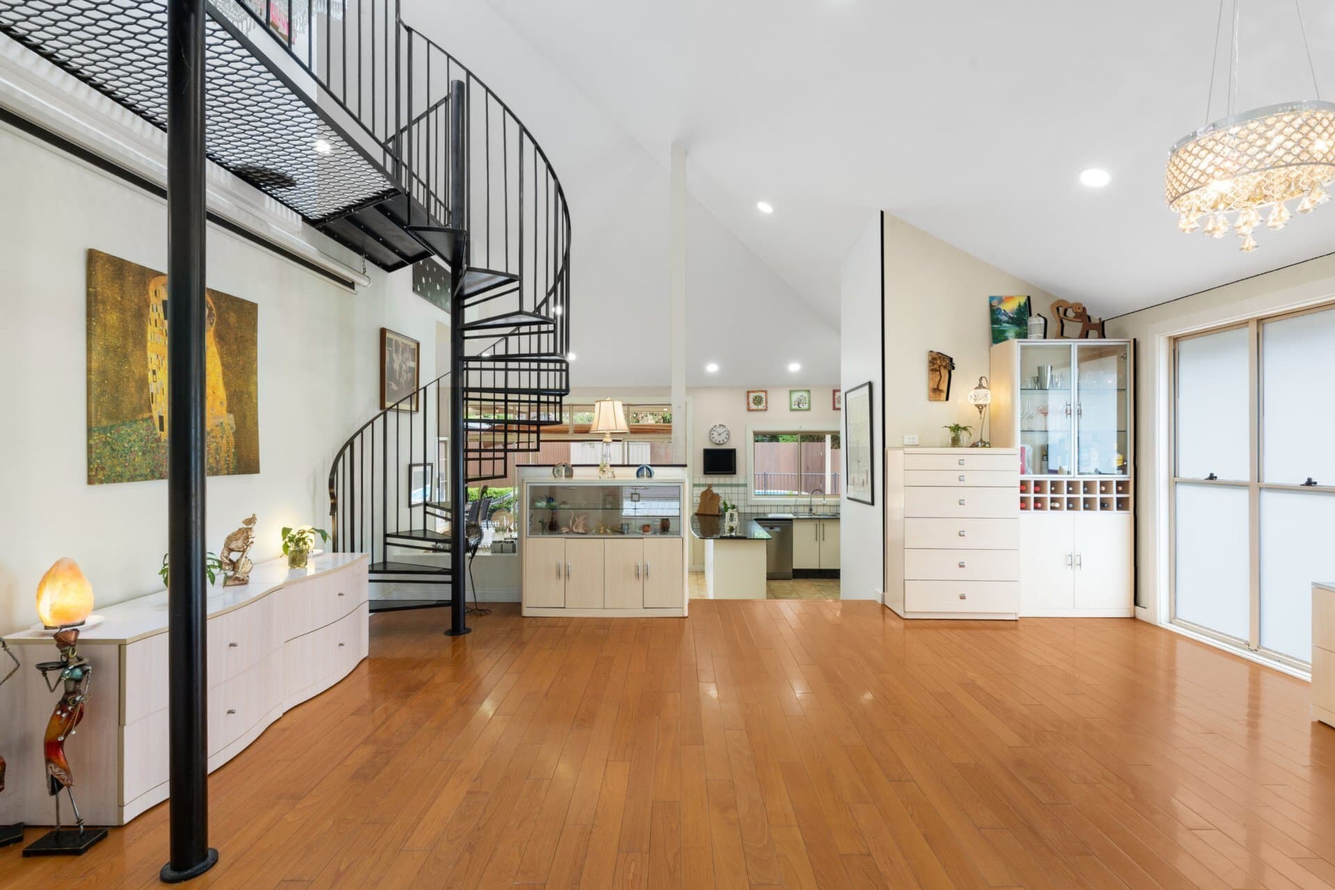 208/63 Crown Street, Woolloomooloo, Ryde - Thumbnail 2