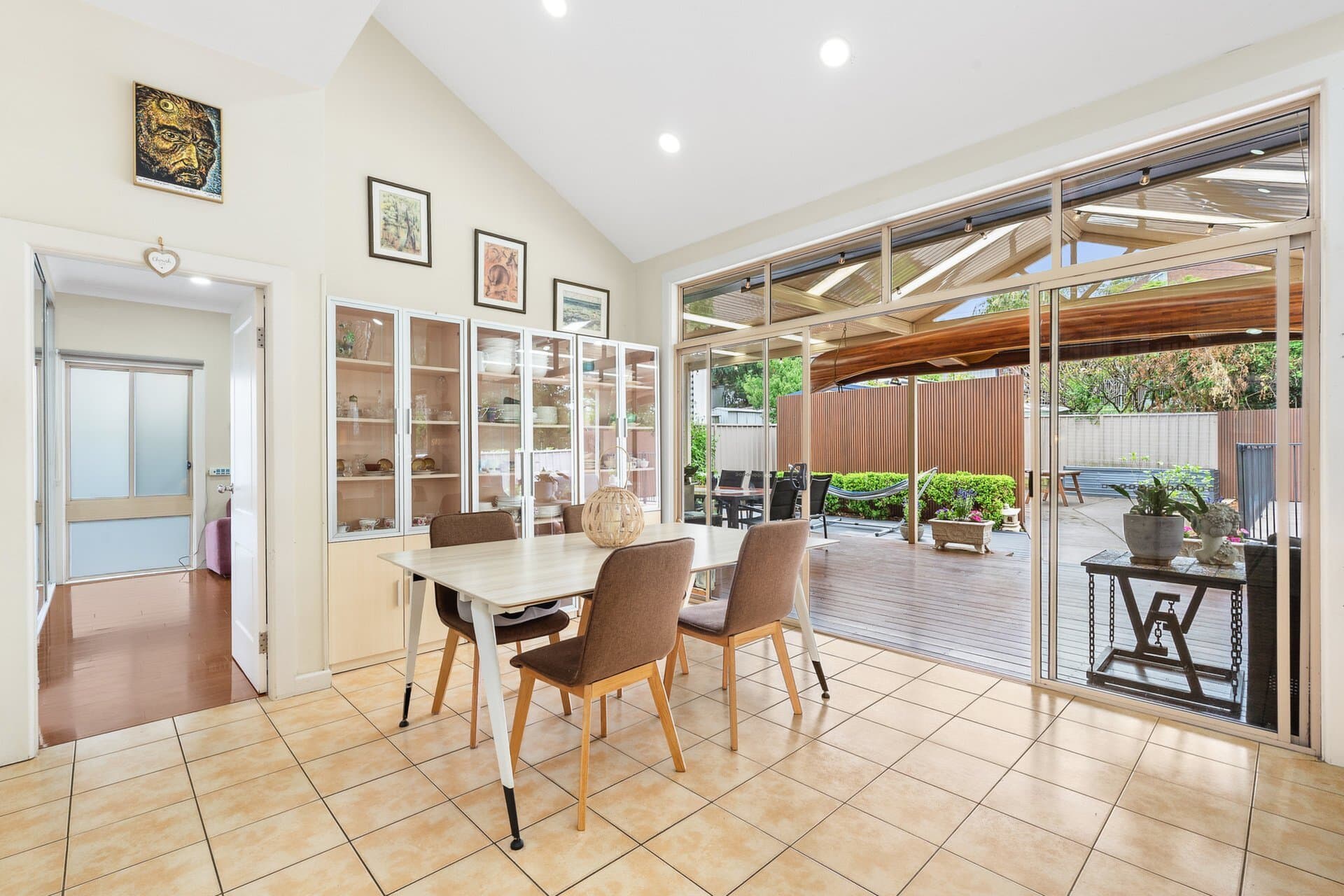 208/63 Crown Street, Woolloomooloo, Ryde - Thumbnail 3