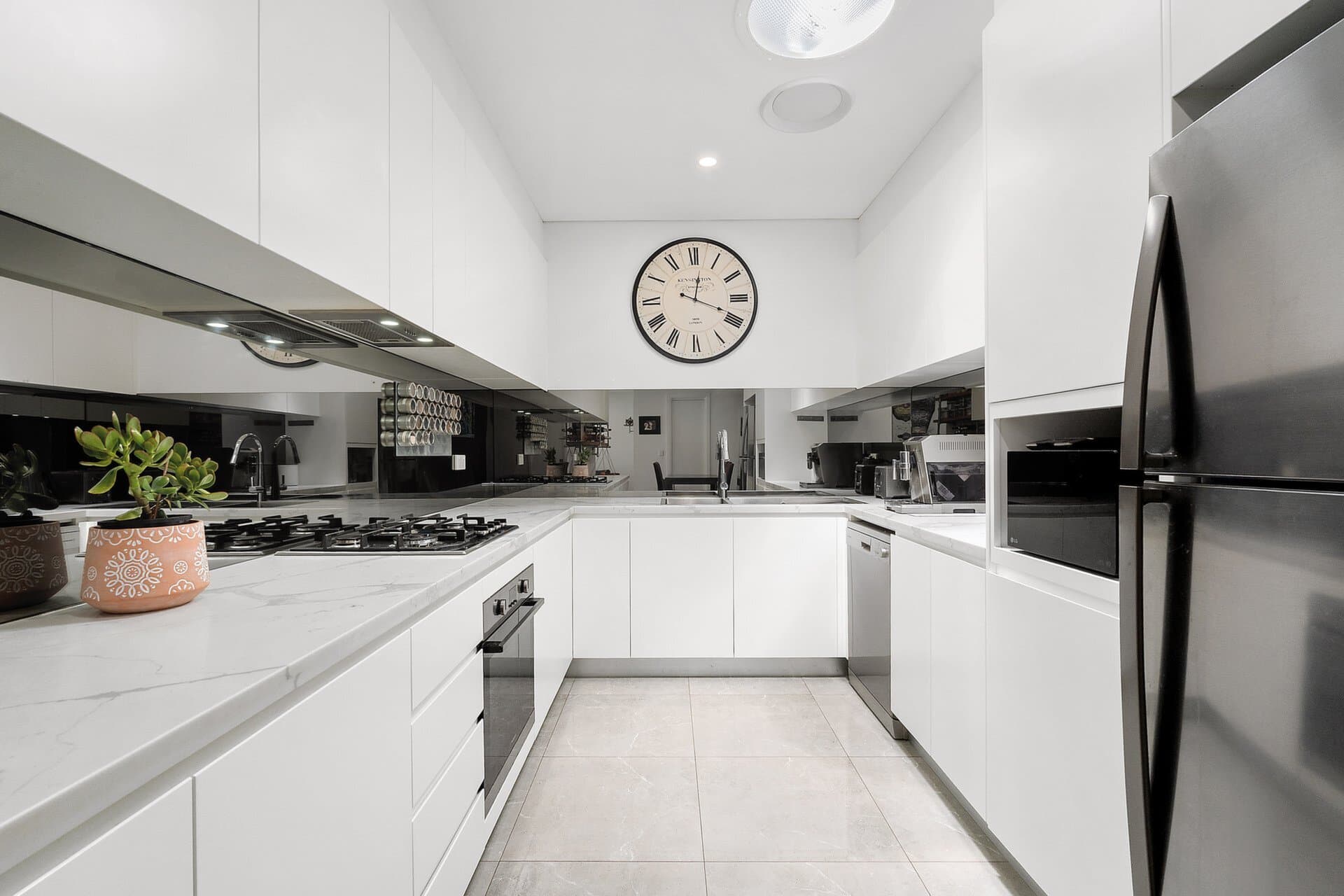 2/5 Andrew Street, West Ryde - Thumbnail 2