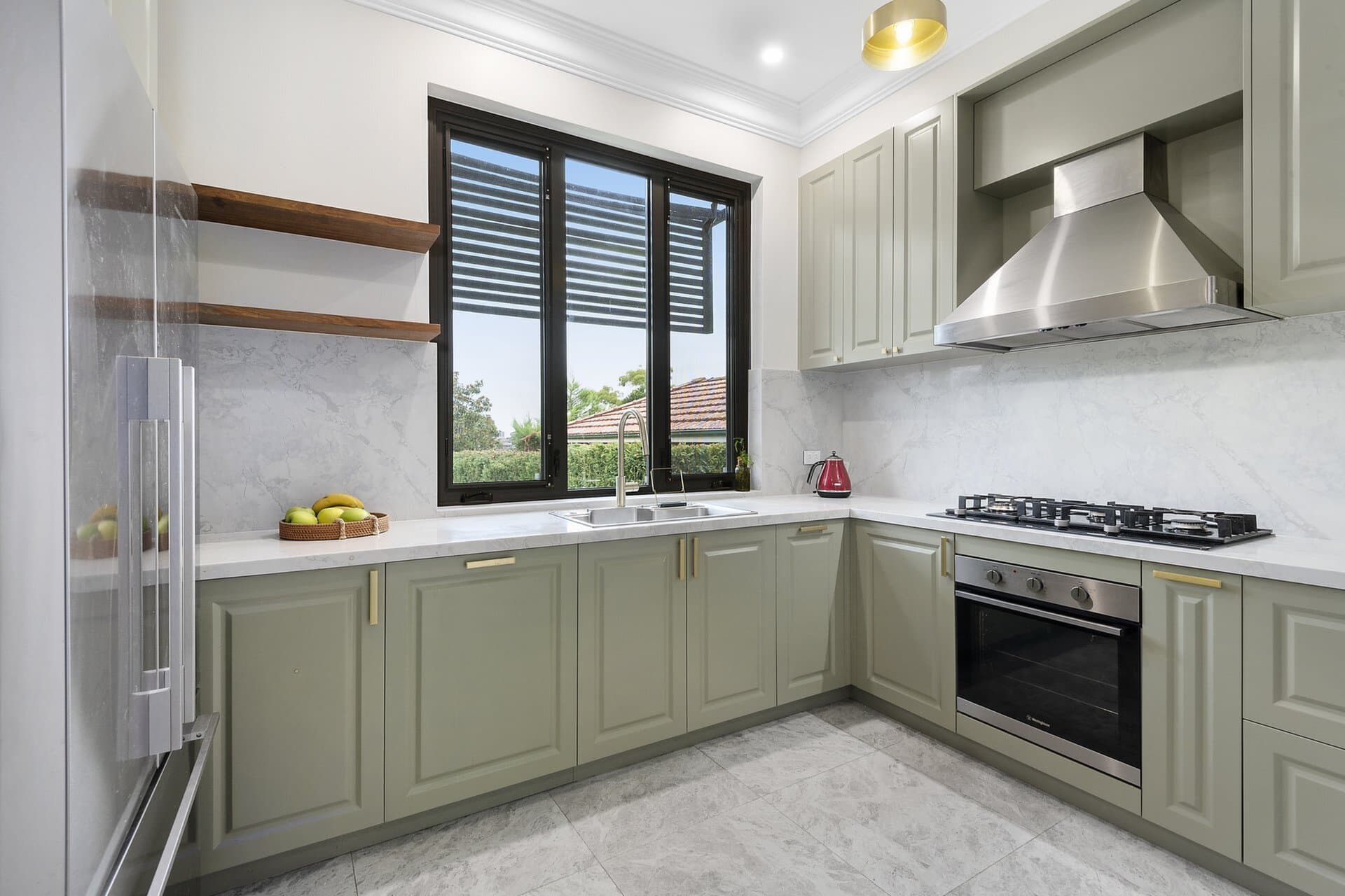 Unit 35, Ryde - Thumbnail 2
