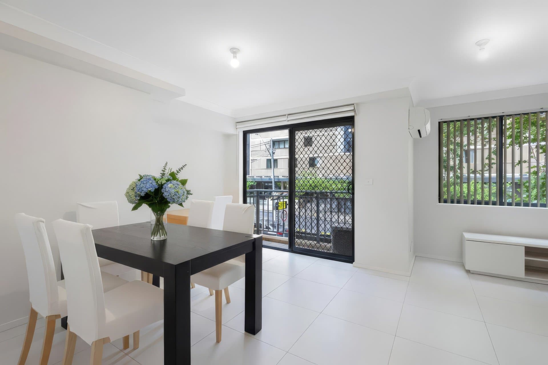 6/166 Pacific Highway, North Sydney - Thumbnail 3