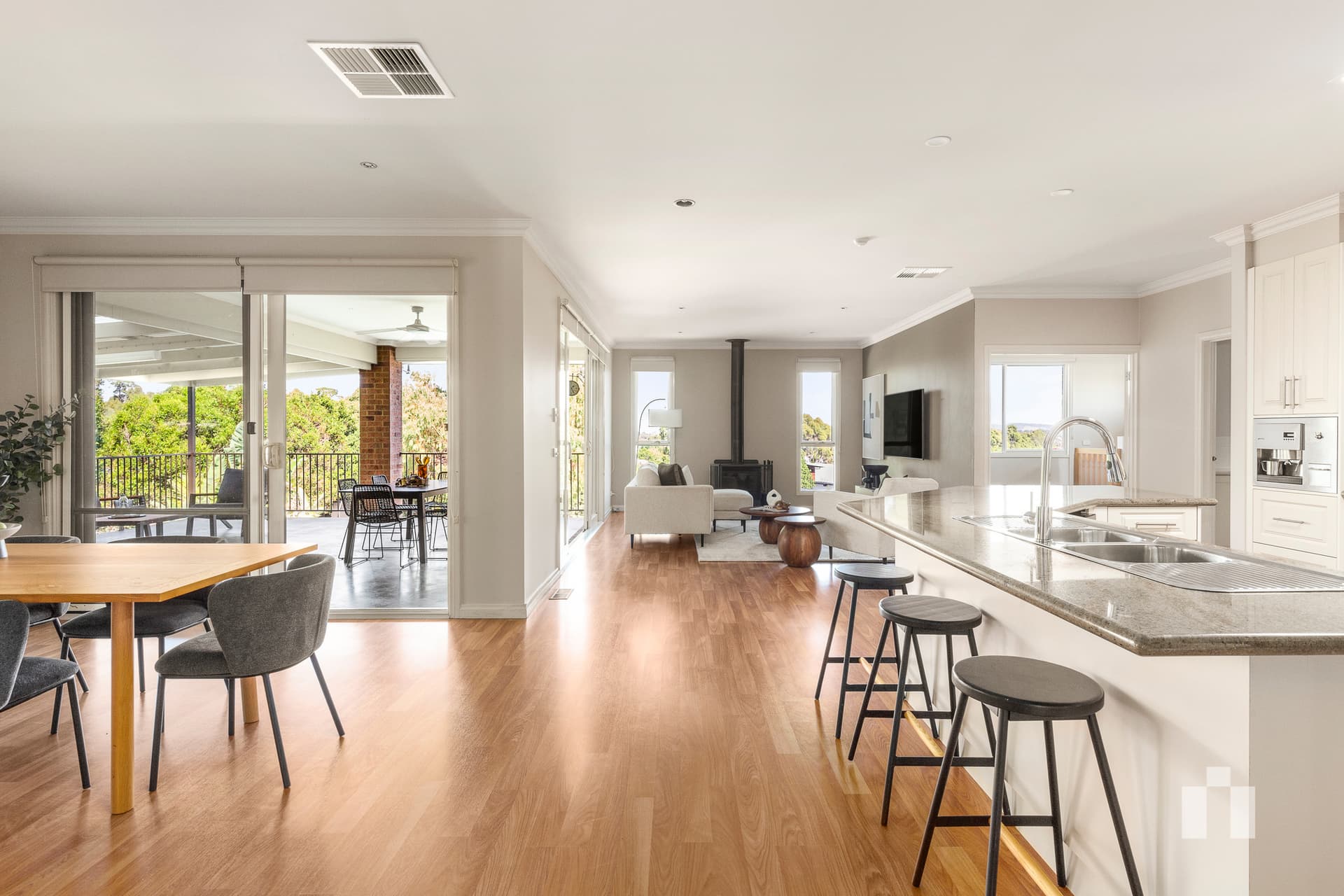 13 / 17 Corrimal Street, Wollongong, Wahroonga - Thumbnail 4