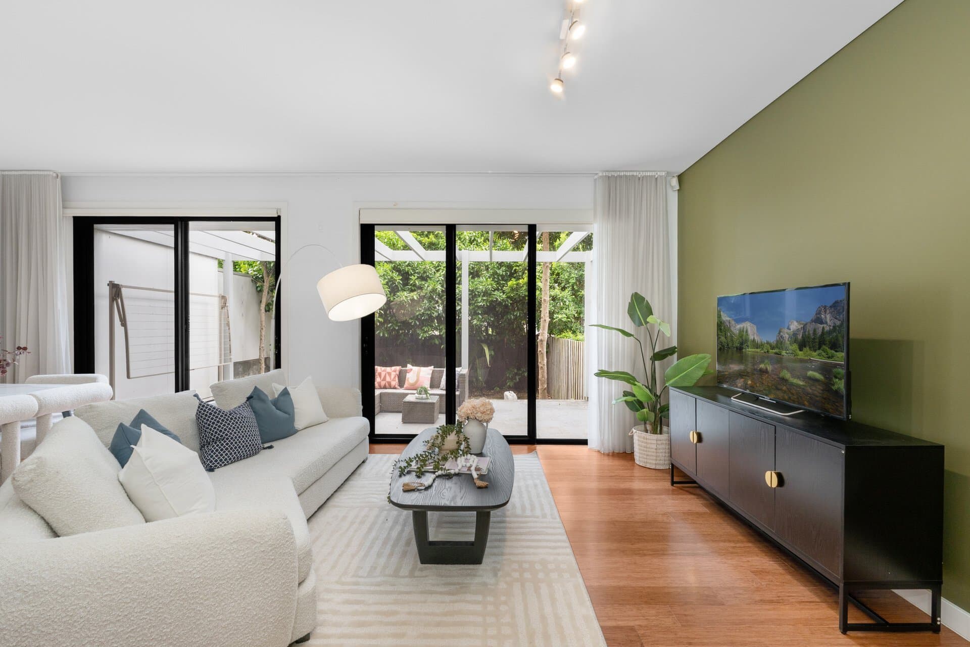 1 / 14 Marr Street, Wollongong, Ryde - Thumbnail 2