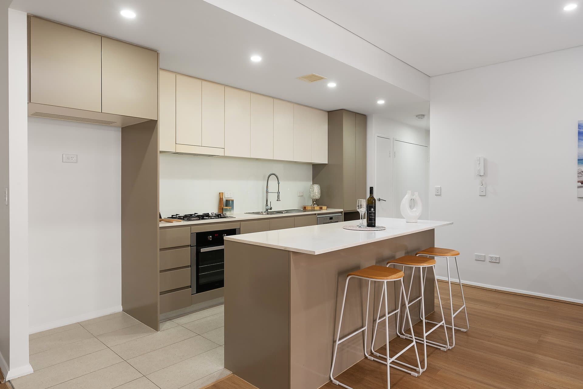 3061/74B Belmore Street, North Parramatta - Thumbnail 2