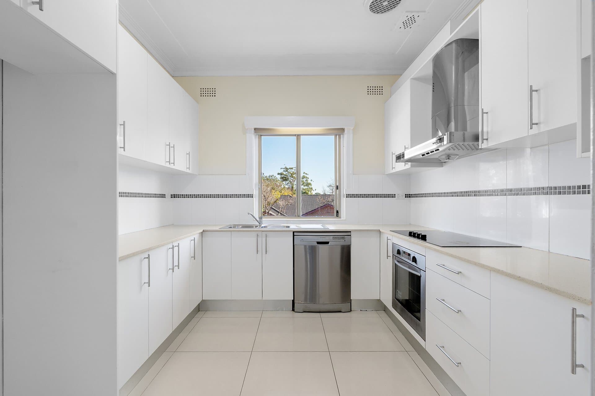 4/67 Frederick Street, Concord, 2137, East - Thumbnail 3