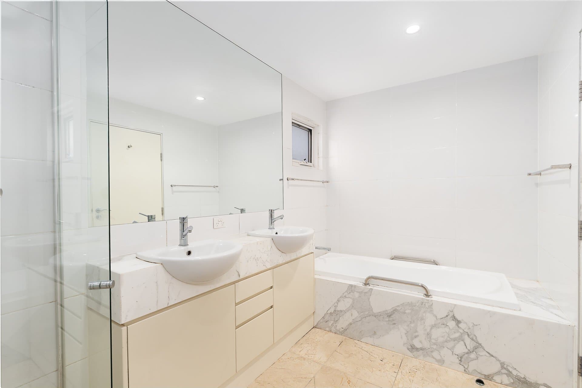 104/10 Ada Avenue, Breakfast Point - Thumbnail 8
