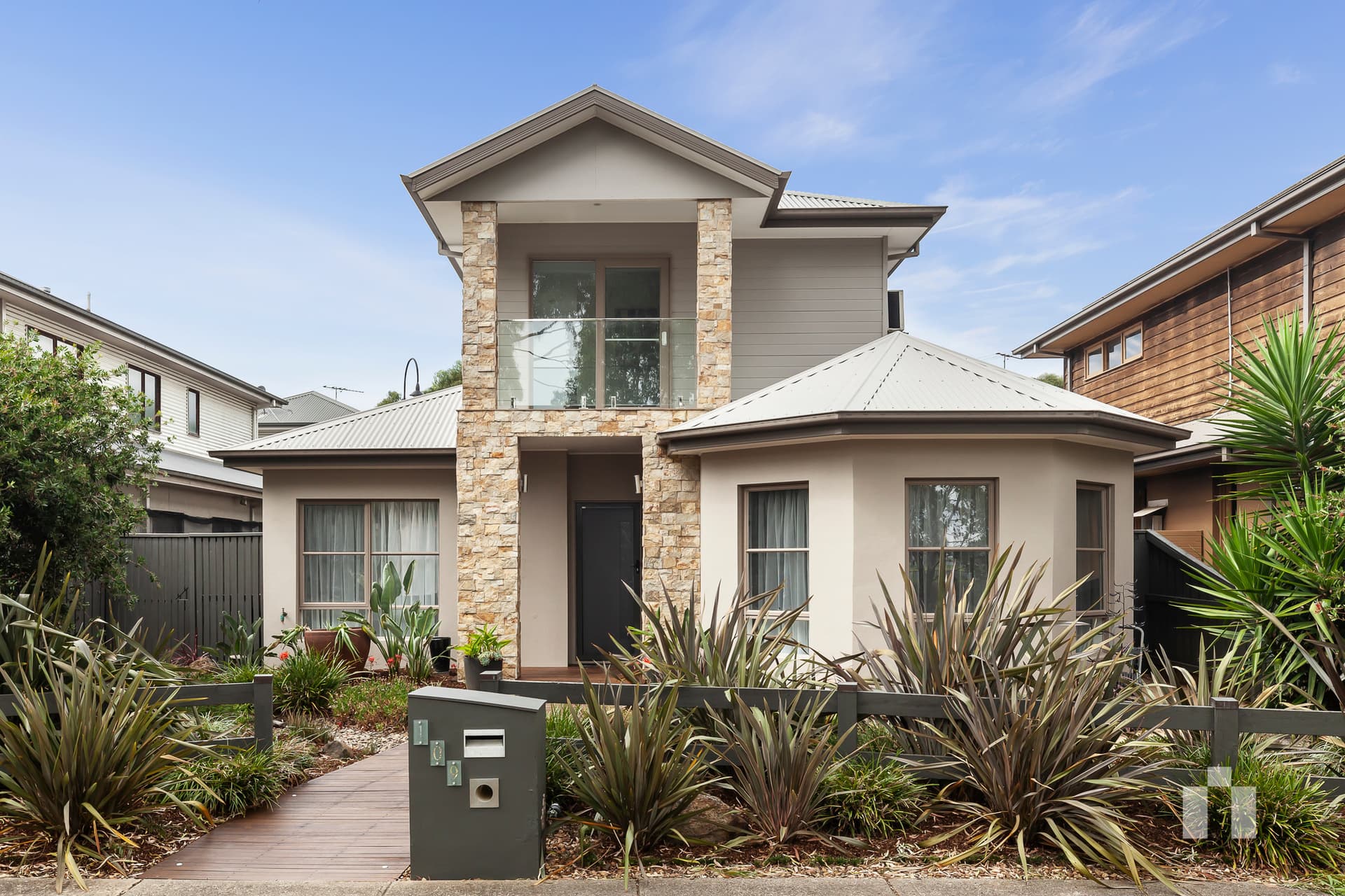 13/33-41 Hanks Street, Turramurra - Thumbnail 2