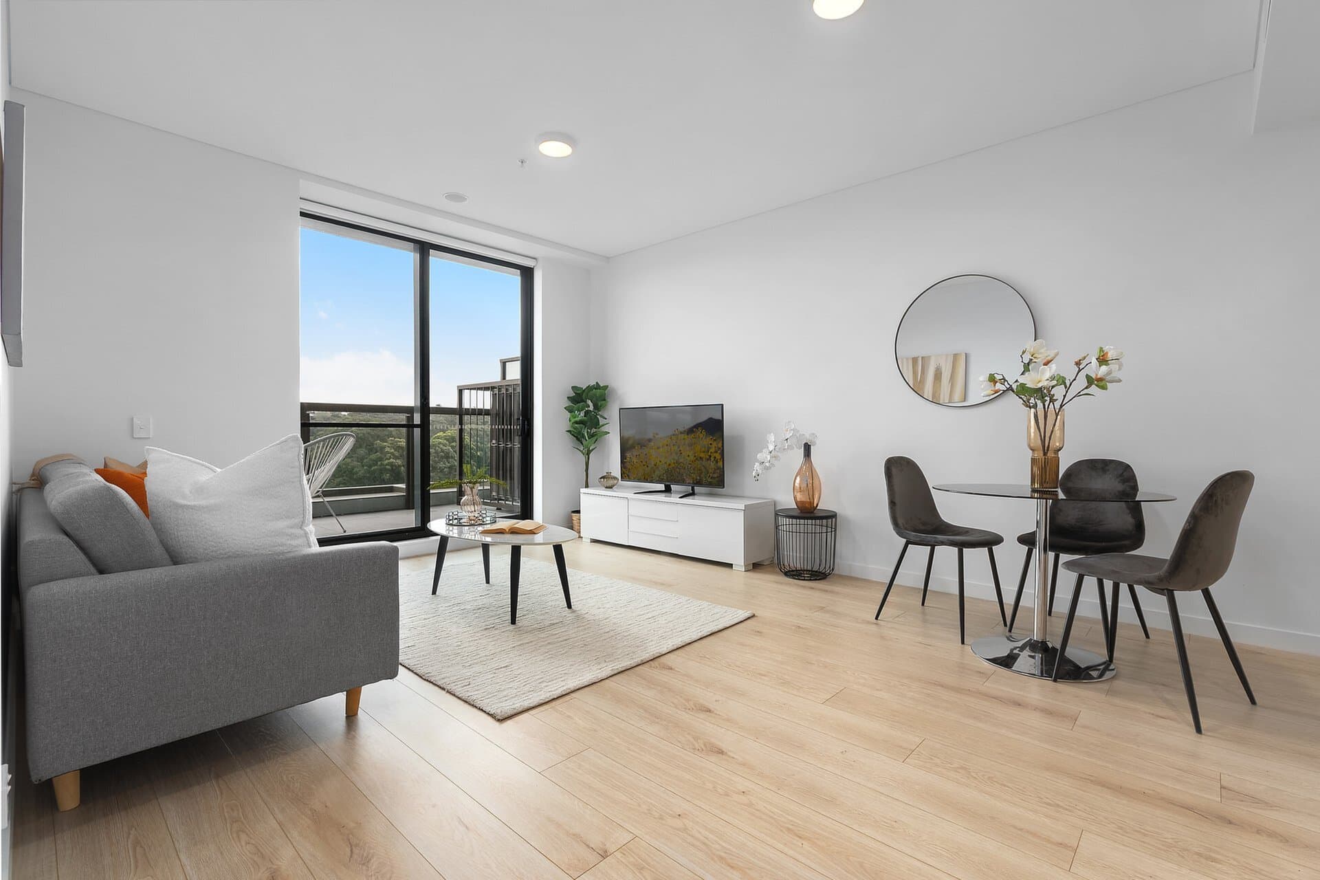 602/71 West Parade, Concord West - Image 1