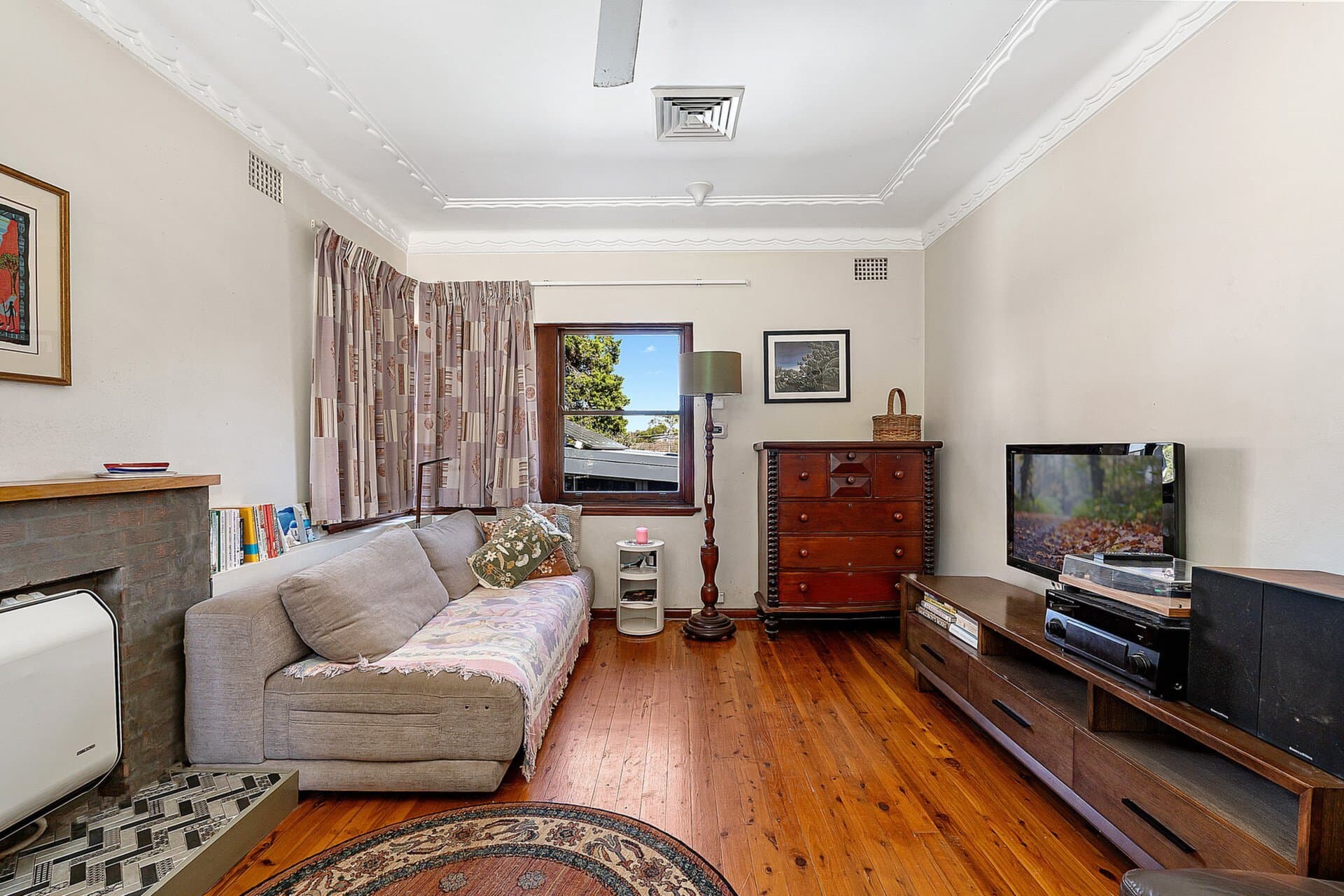 62 Bellevue Avenue, Denistone, Concord West - Thumbnail 3