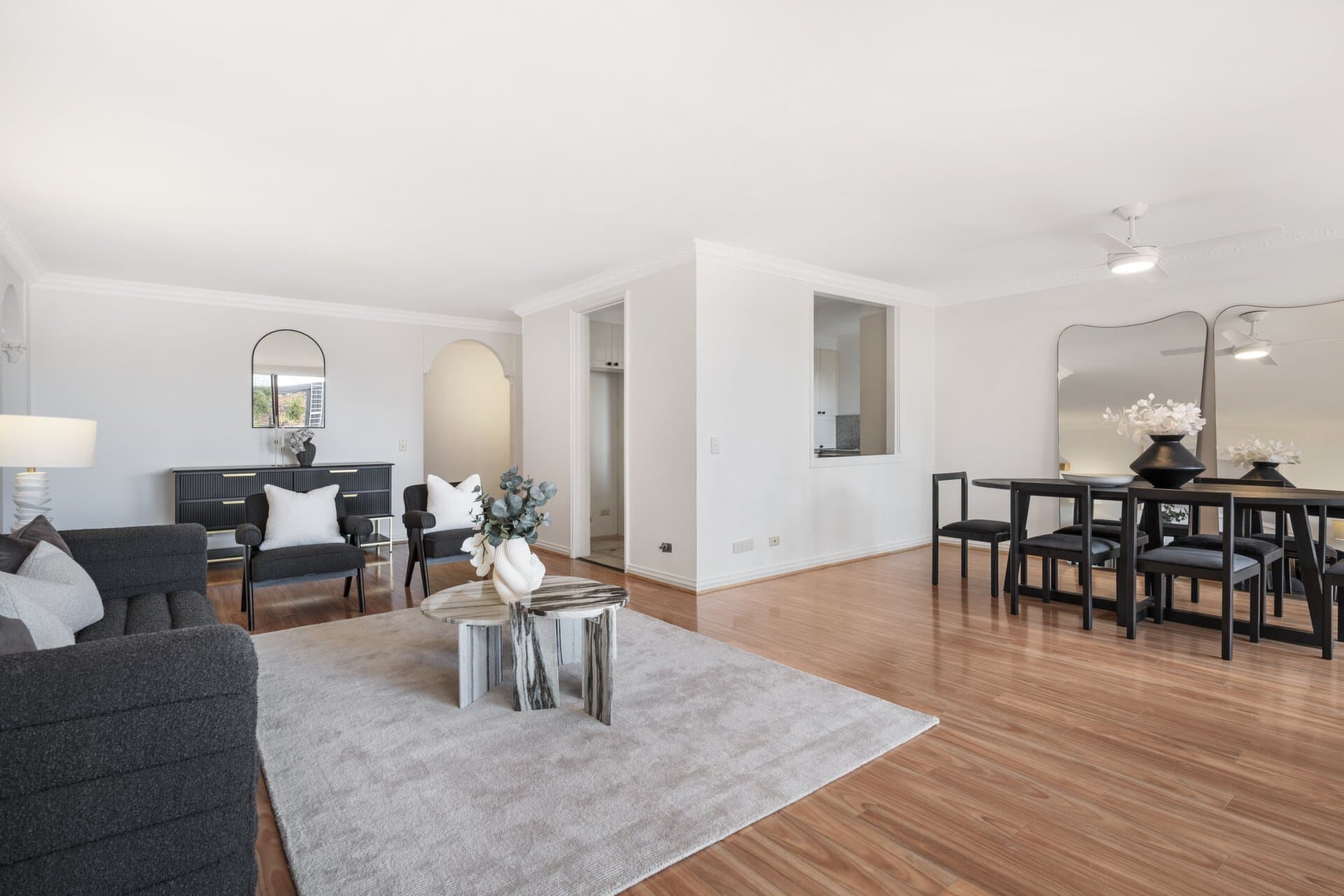 3/2 Spruson Street Neutral, Concord - Thumbnail 2