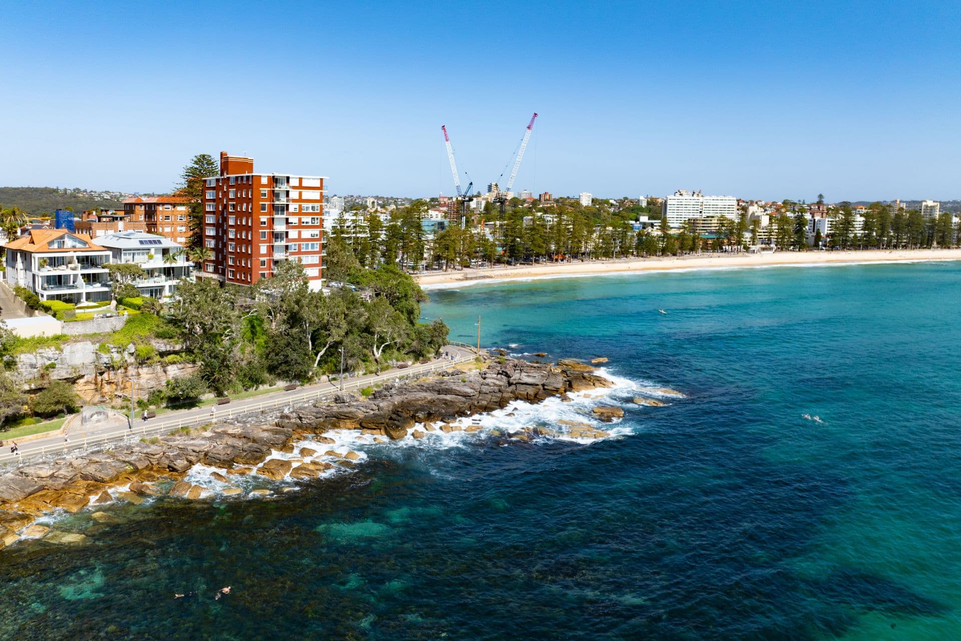 2/126 Bower Street, Manly, Manly - Thumbnail 2