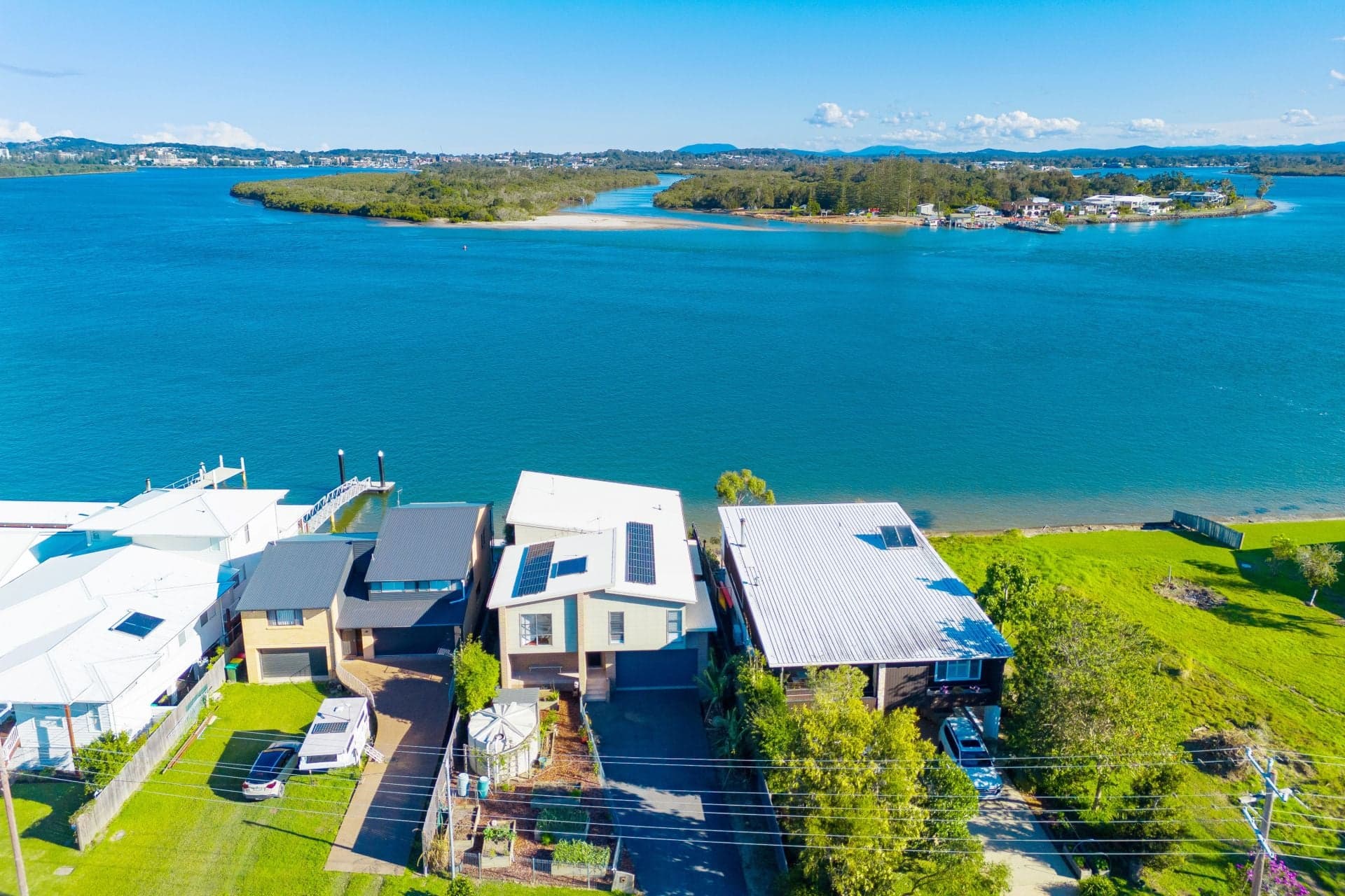 22 North Shore Drive, North Shore, North Shore - Image 1
