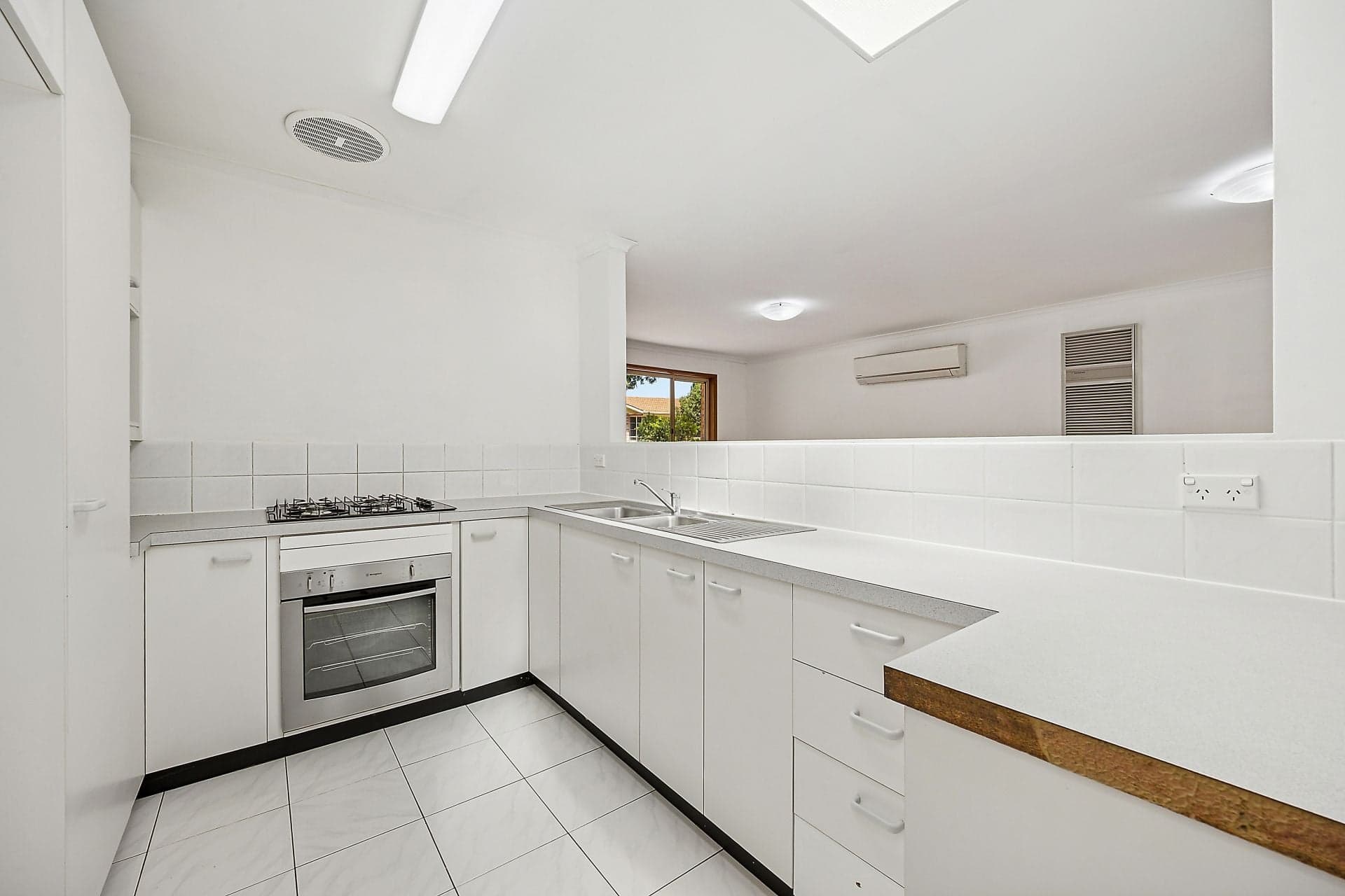 23 Halifax Close, Palmerston, Palmerston - Thumbnail 7