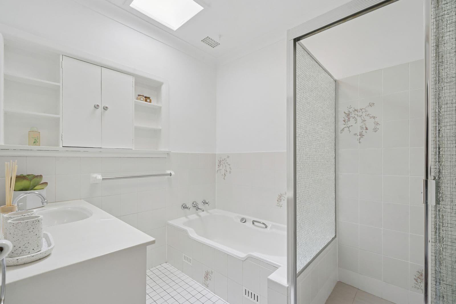 5 Elaine Place, Hornsby, Hornsby - Image 1
