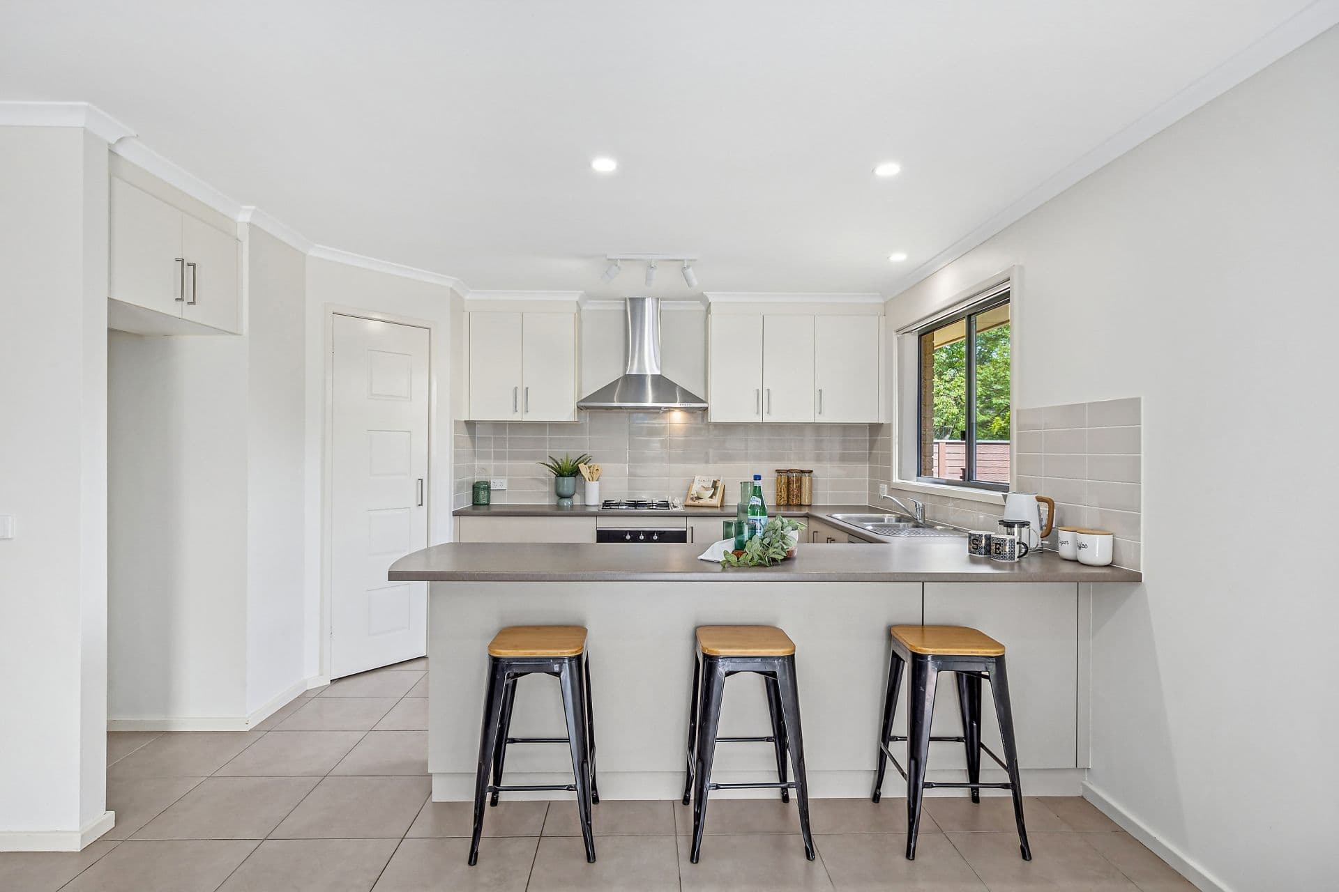 8 Hesba Brinsmead Street, Franklin, Franklin - Thumbnail 5