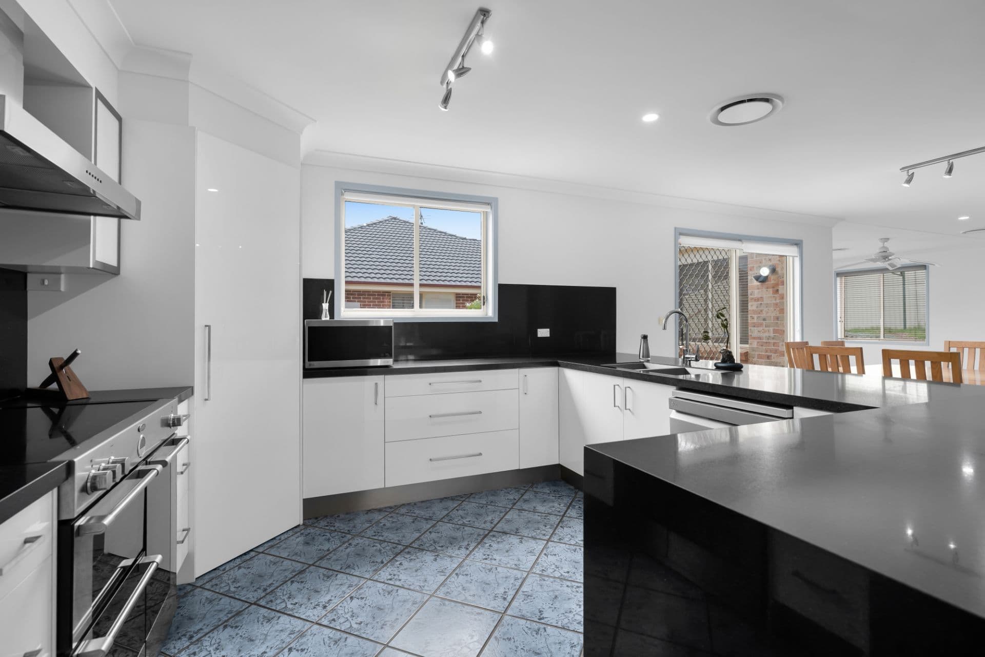 70 Waterworth Drive, Narellan Vale NSW, Narellan Vale - Thumbnail 4