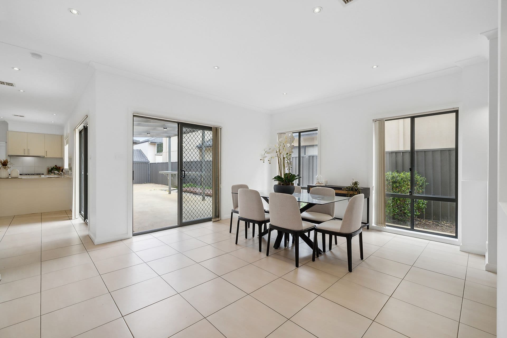 4 Devlin Street, Gungahlin, Gungahlin - Thumbnail 5