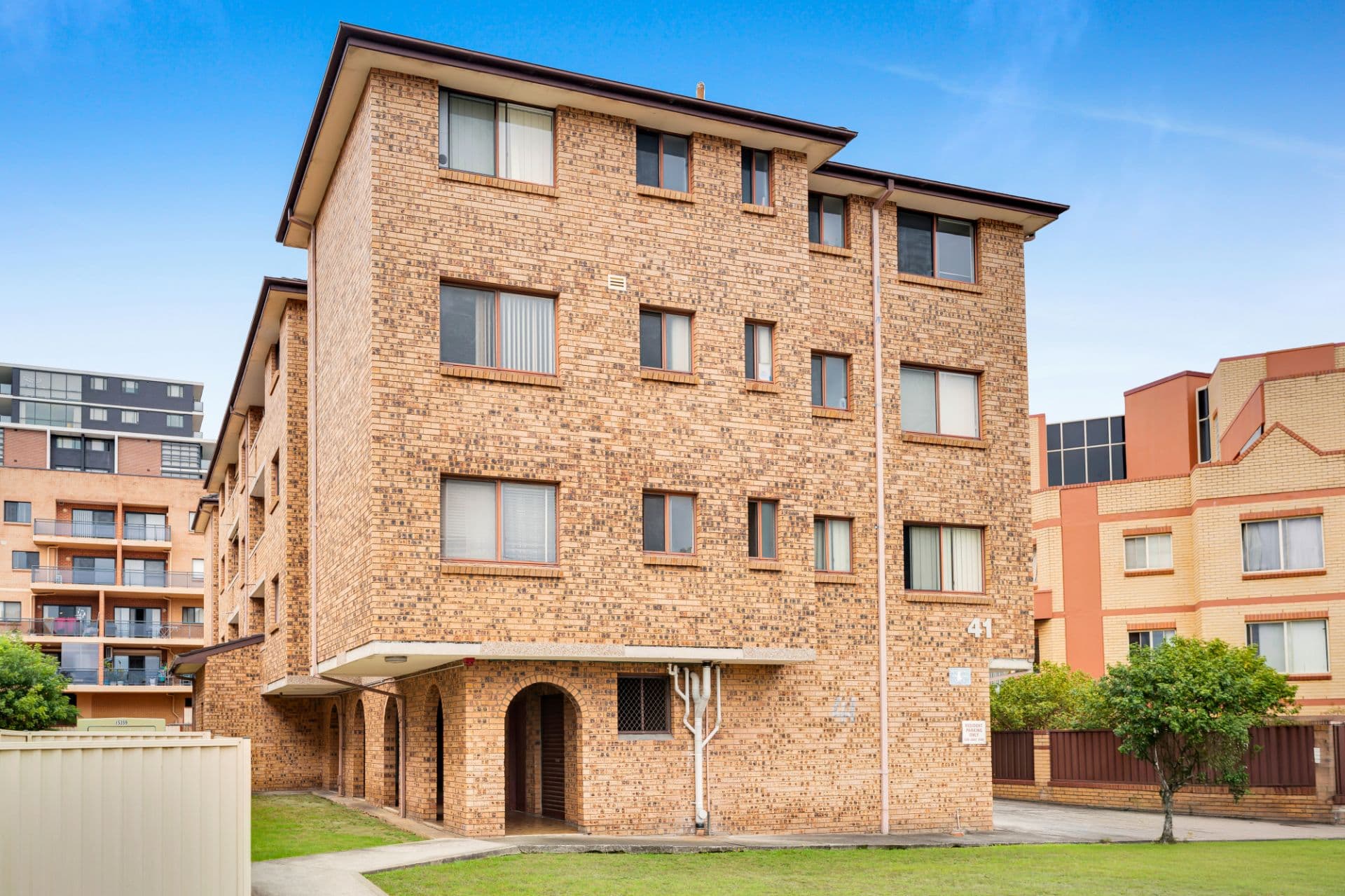 10/41 Campbell Street, Liverpool, Liverpool - Thumbnail 3