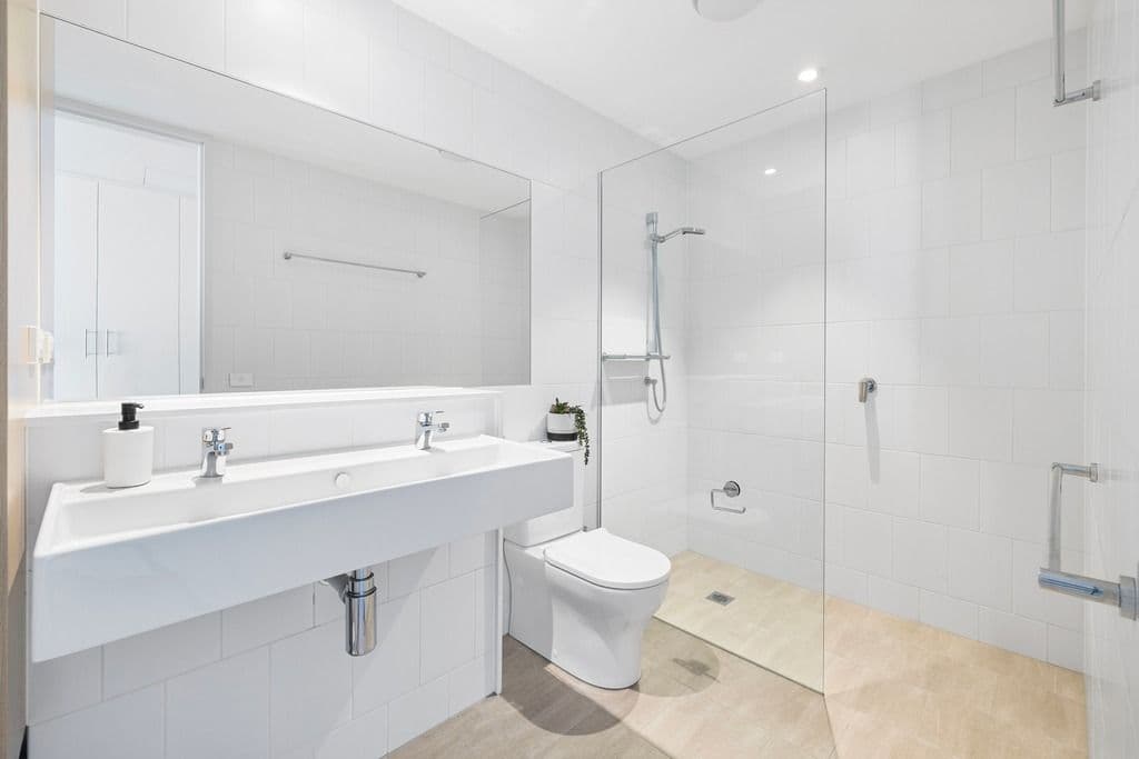 606/102 Swain Street, Gungahlin, Gungahlin - Image 1