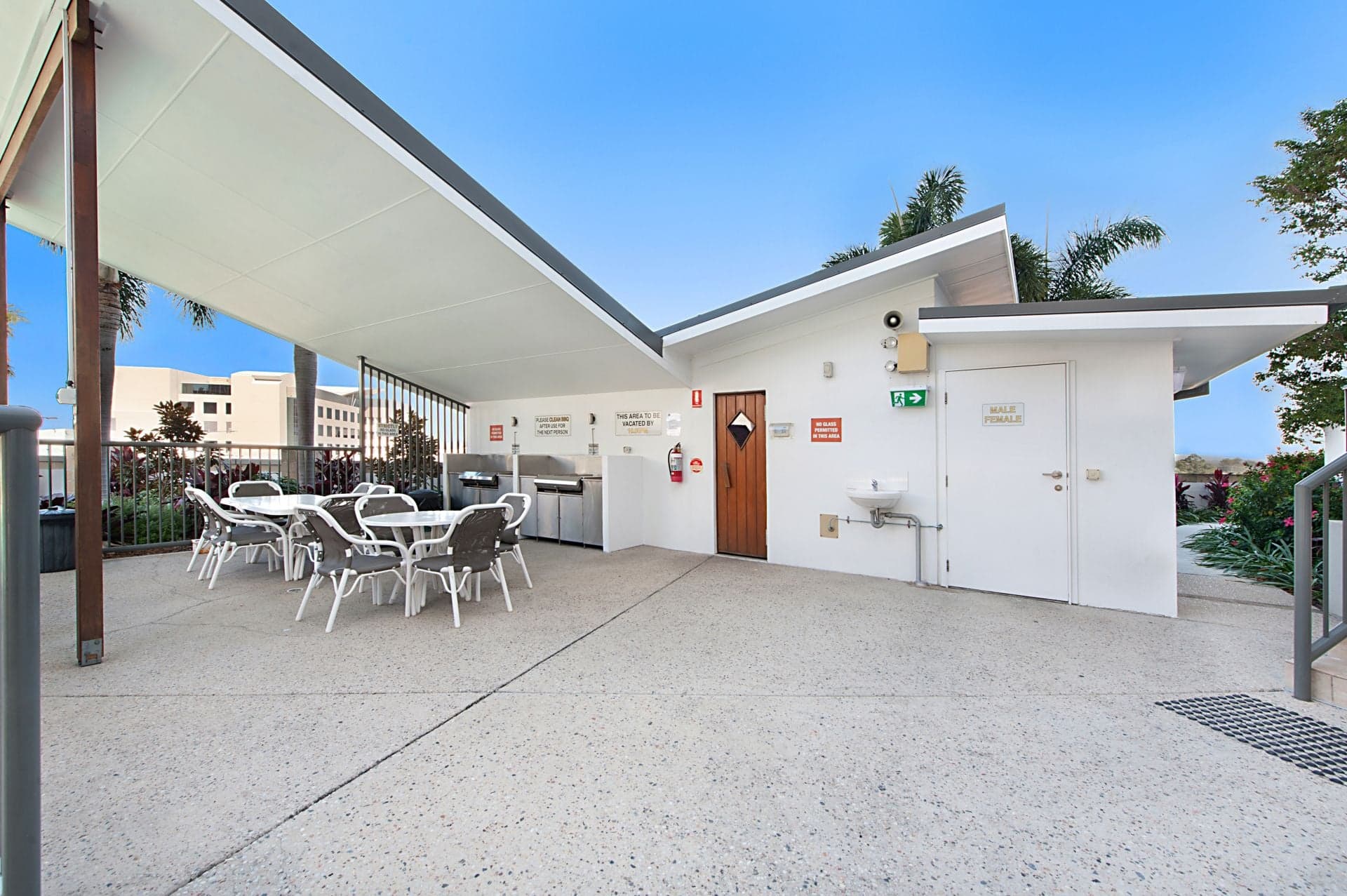 232/105 Scarborough Street, Southport - Image 1
