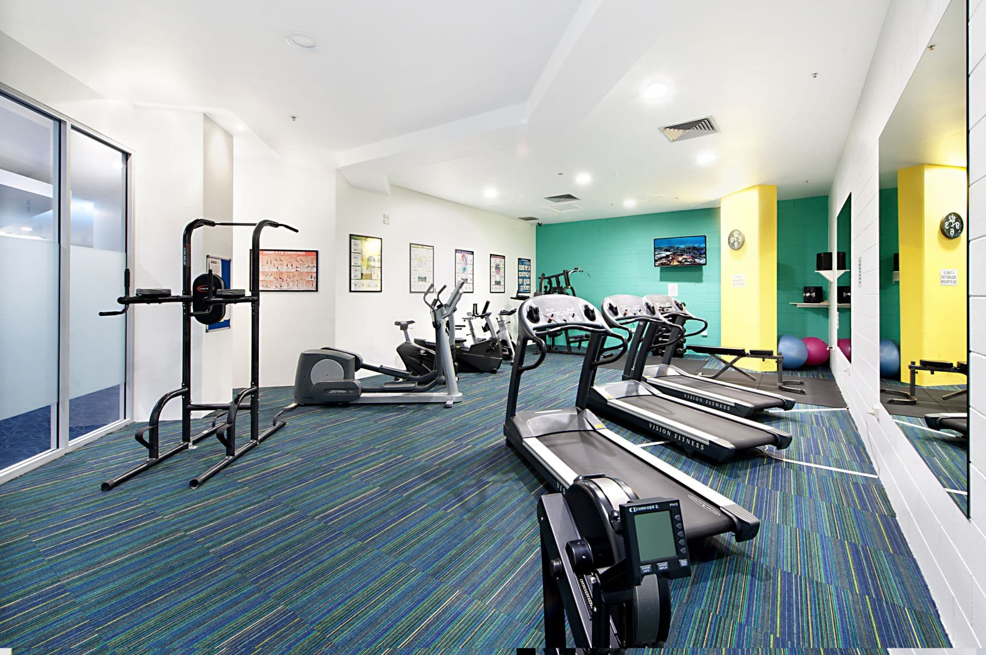 232/105 Scarborough Street, Southport QLD, Southport - Thumbnail 2