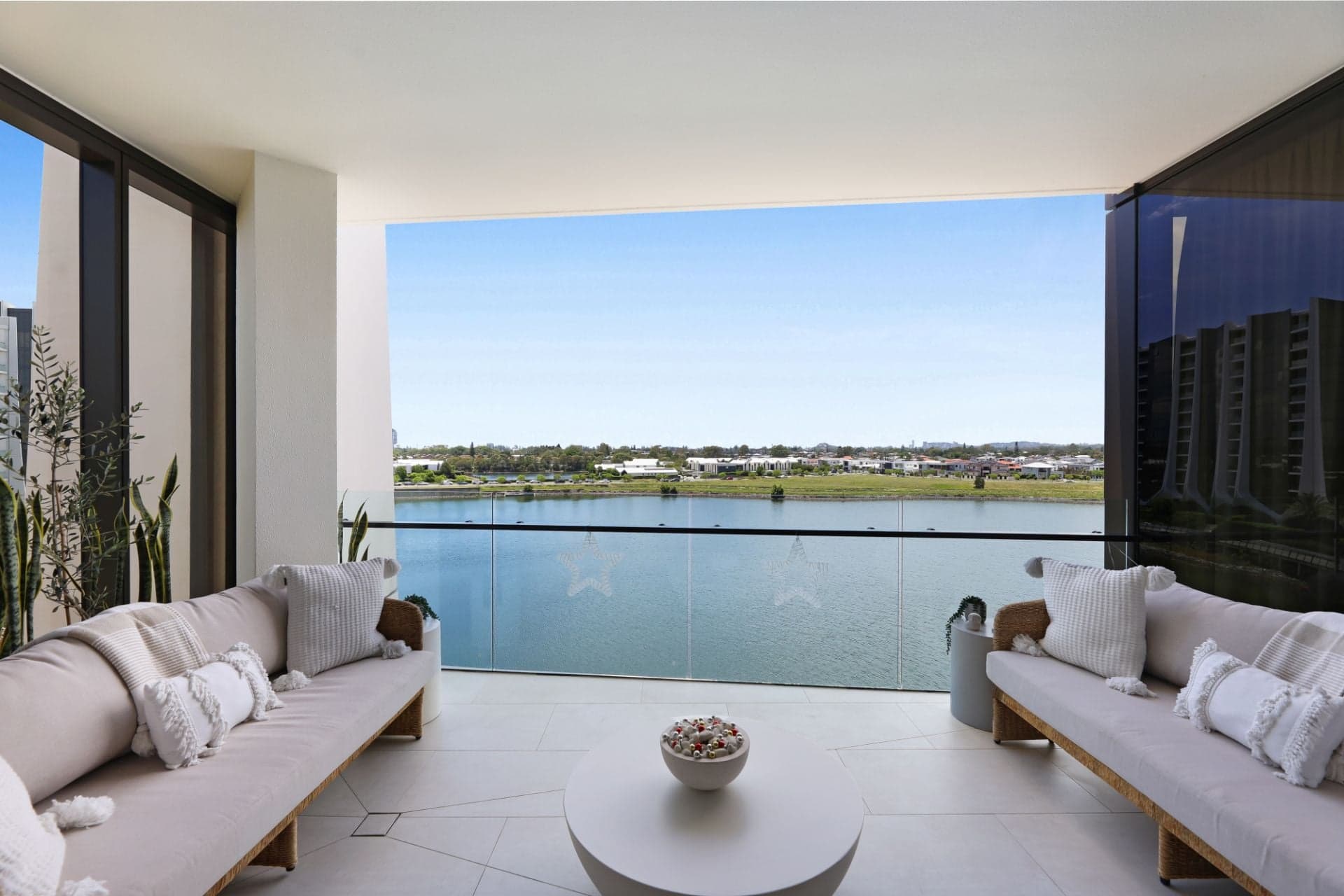 3507/24 The Lanes Boulevard, Mermaid Waters, Mermaid Waters - Thumbnail 7