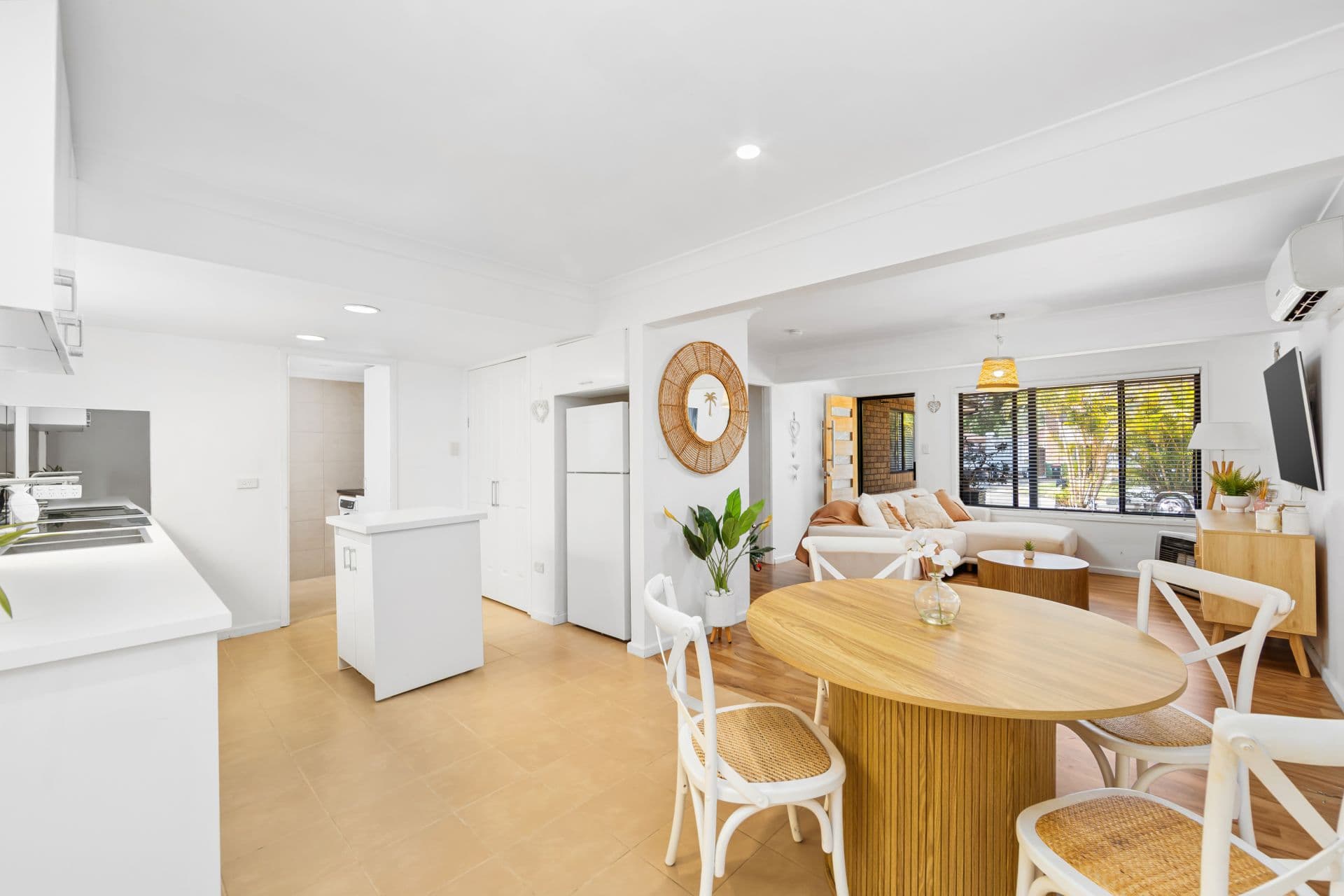 15 Adrian Close, Bateau Bay, Bateau Bay - Thumbnail 5