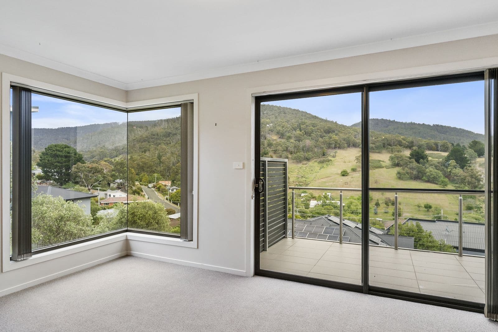 5 Olive Grove, Lenah Valley, Lenah Valley - Thumbnail 6