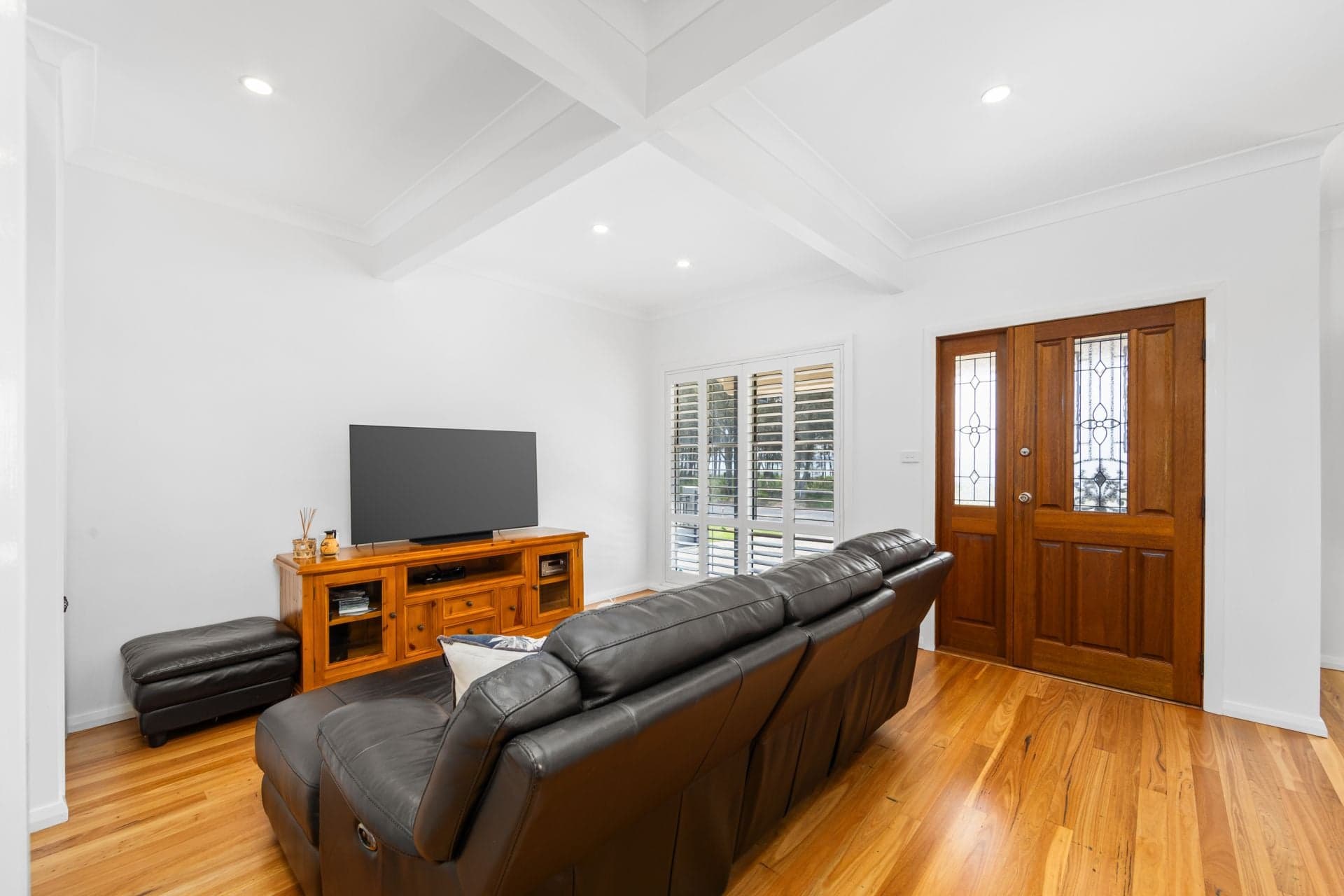 12 Lucinda Avenue, Killarney Vale, Killarney Vale - Thumbnail 8