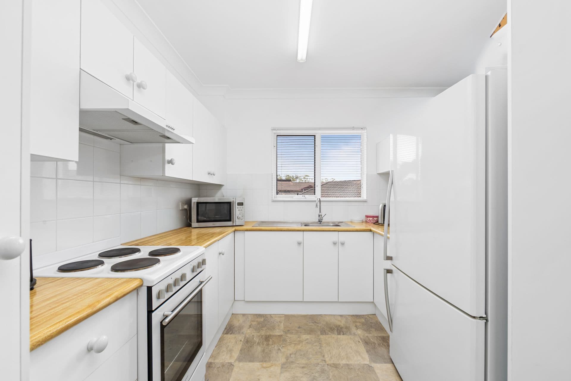 41/15 Lorraine Avenue, Berkeley Vale, Berkeley Vale - Thumbnail 5