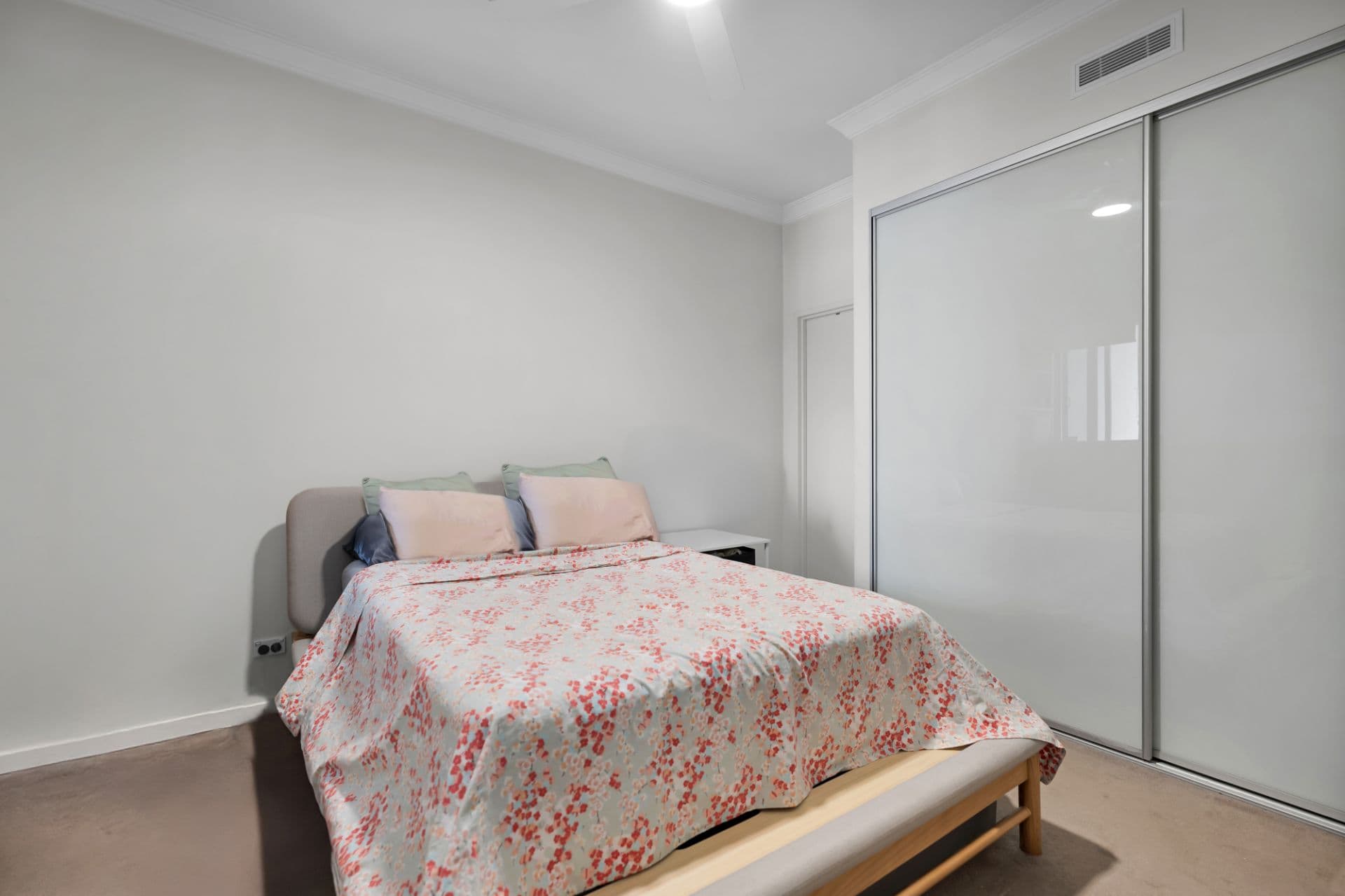 162/3-17 Queen Street, Campbelltown NSW, Campbelltown - Thumbnail 6
