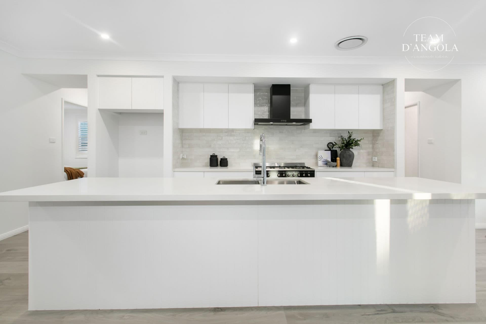 25 Kirkwall Avenue, Castle Hill, Castle Hill - Thumbnail 7