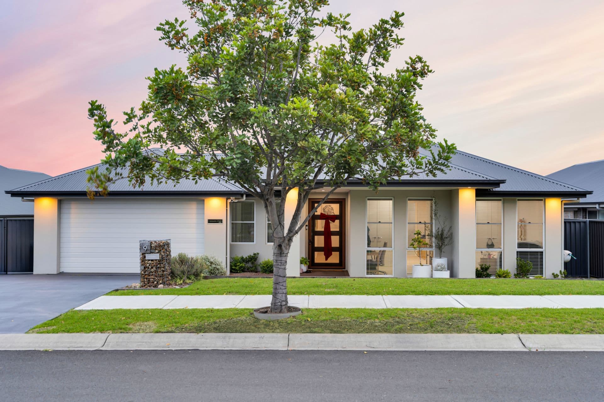 9 Oaklawn Street, Currans Hill NSW, Currans Hill - Thumbnail 3
