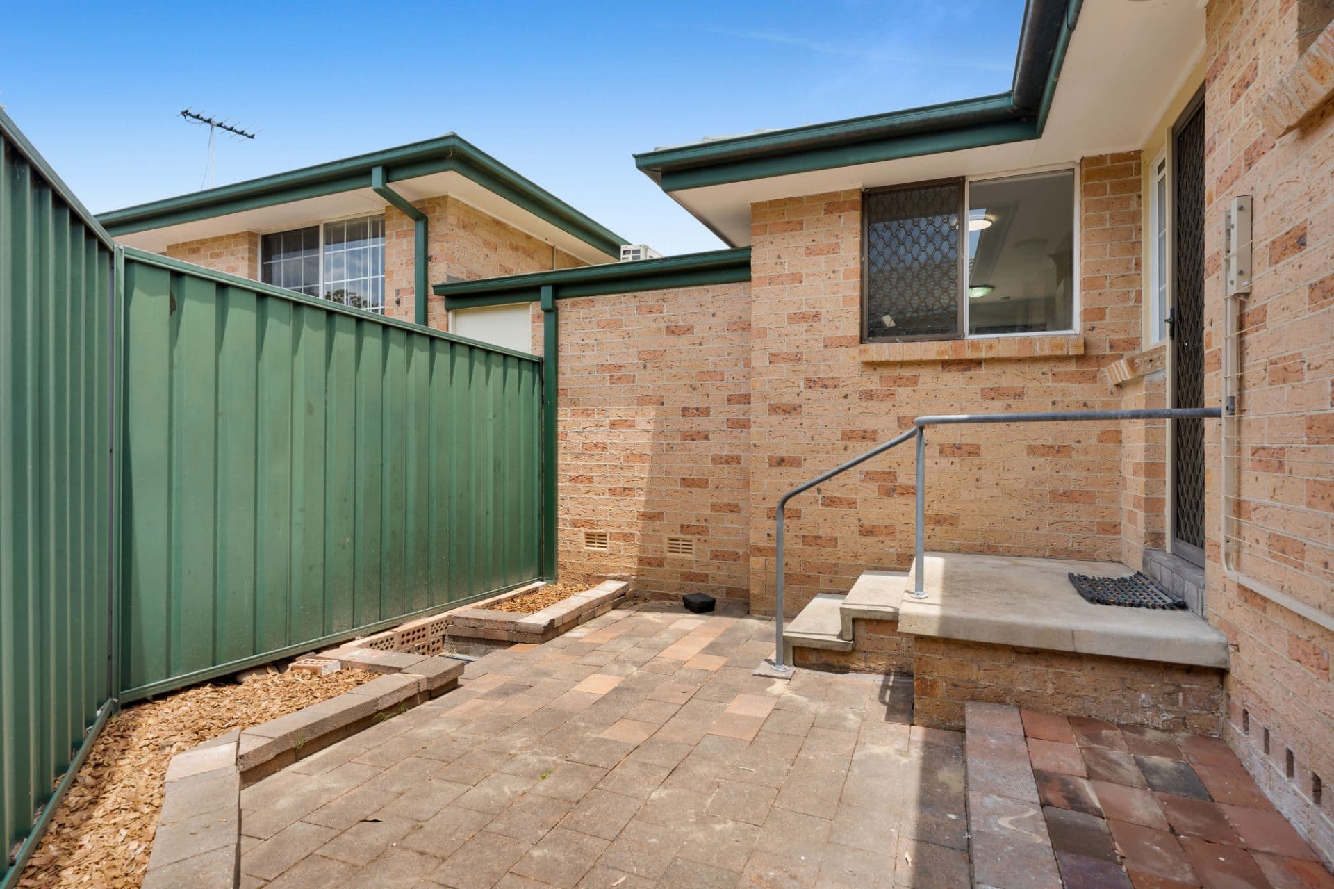 7/201 Oxford Road, Ingleburn, Ingleburn - Thumbnail 2