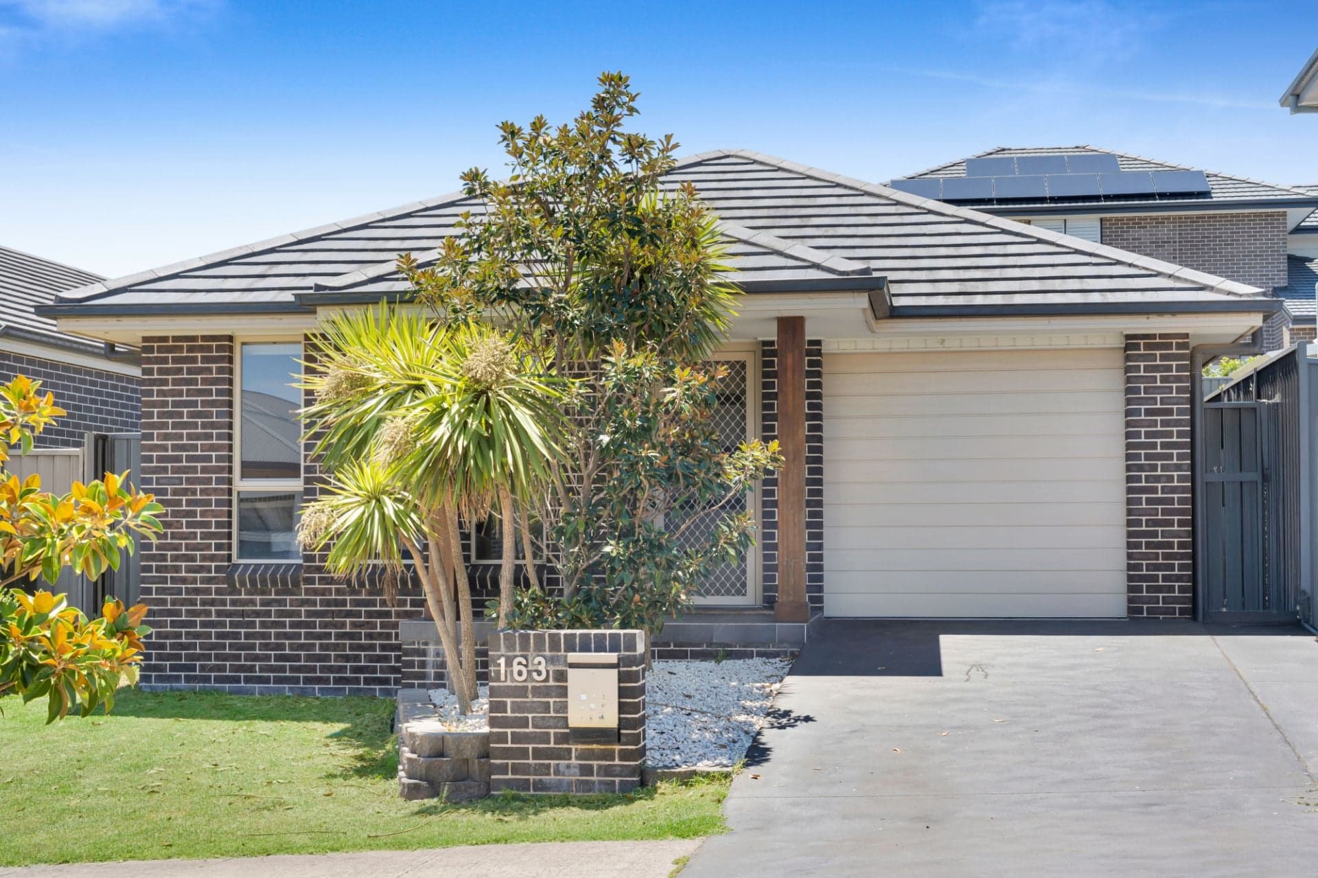 163 Village Circuit, Gregory Hills, Gregory Hills - Thumbnail 3
