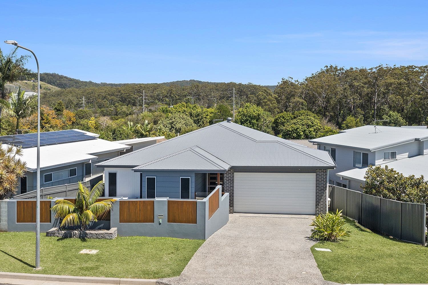 5 Moonee Creek Drive, Moonee Beach, Moonee Beach - Thumbnail 3