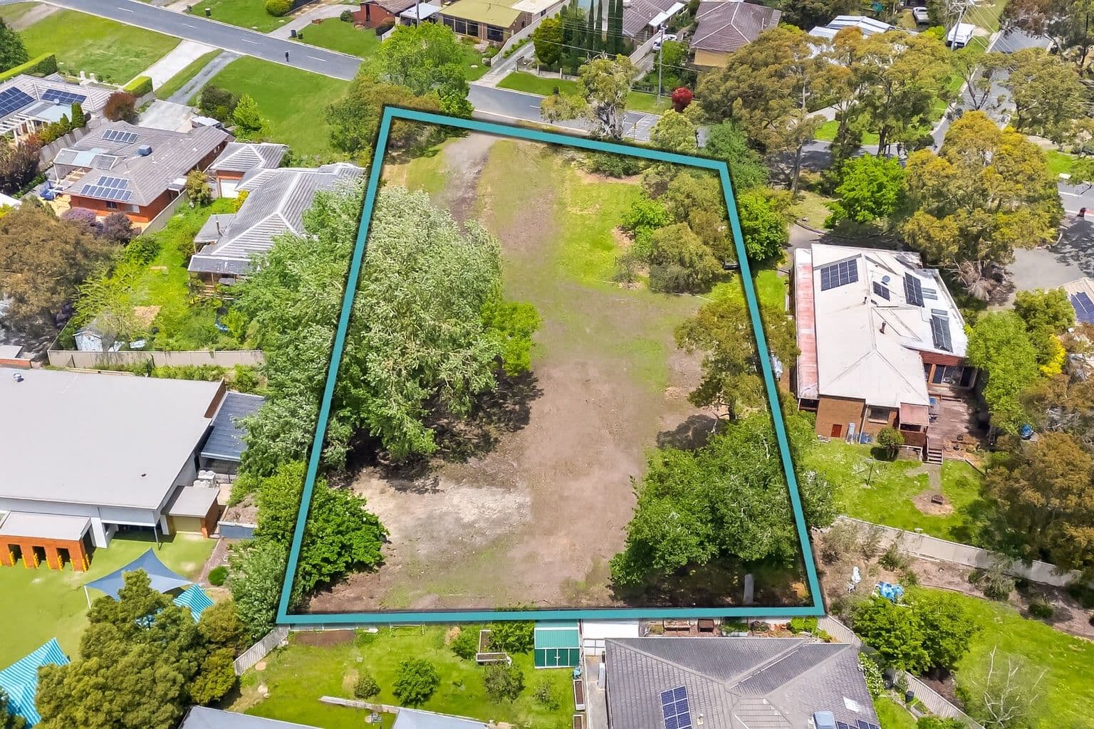 16 Boak Avenue, Mount Helen, Mount Helen - Thumbnail 3