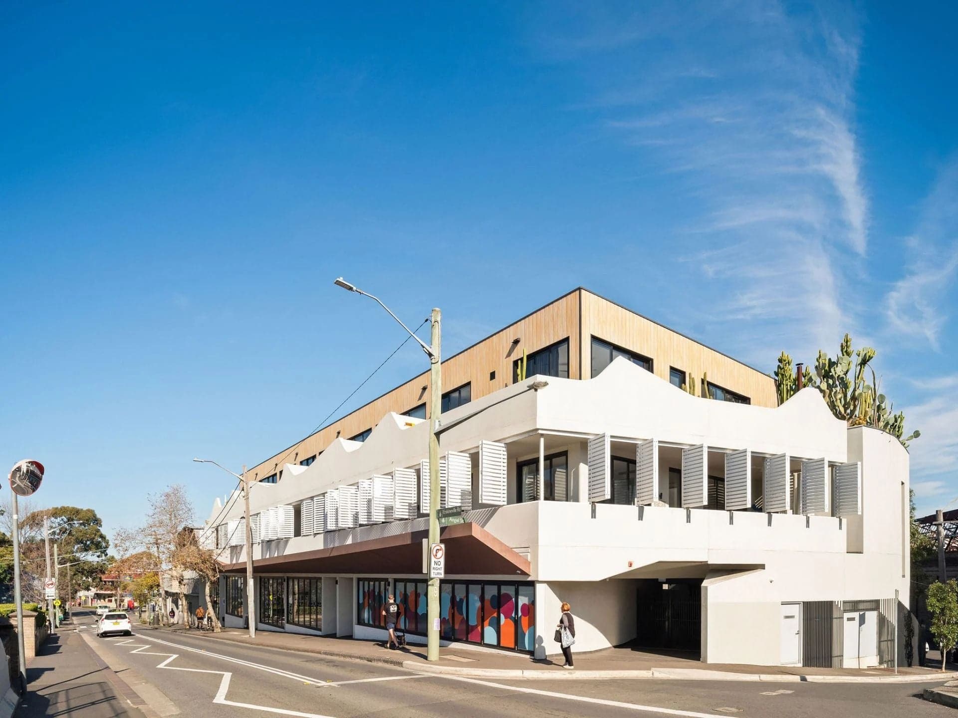 , Newtown, Newtown - Thumbnail 2