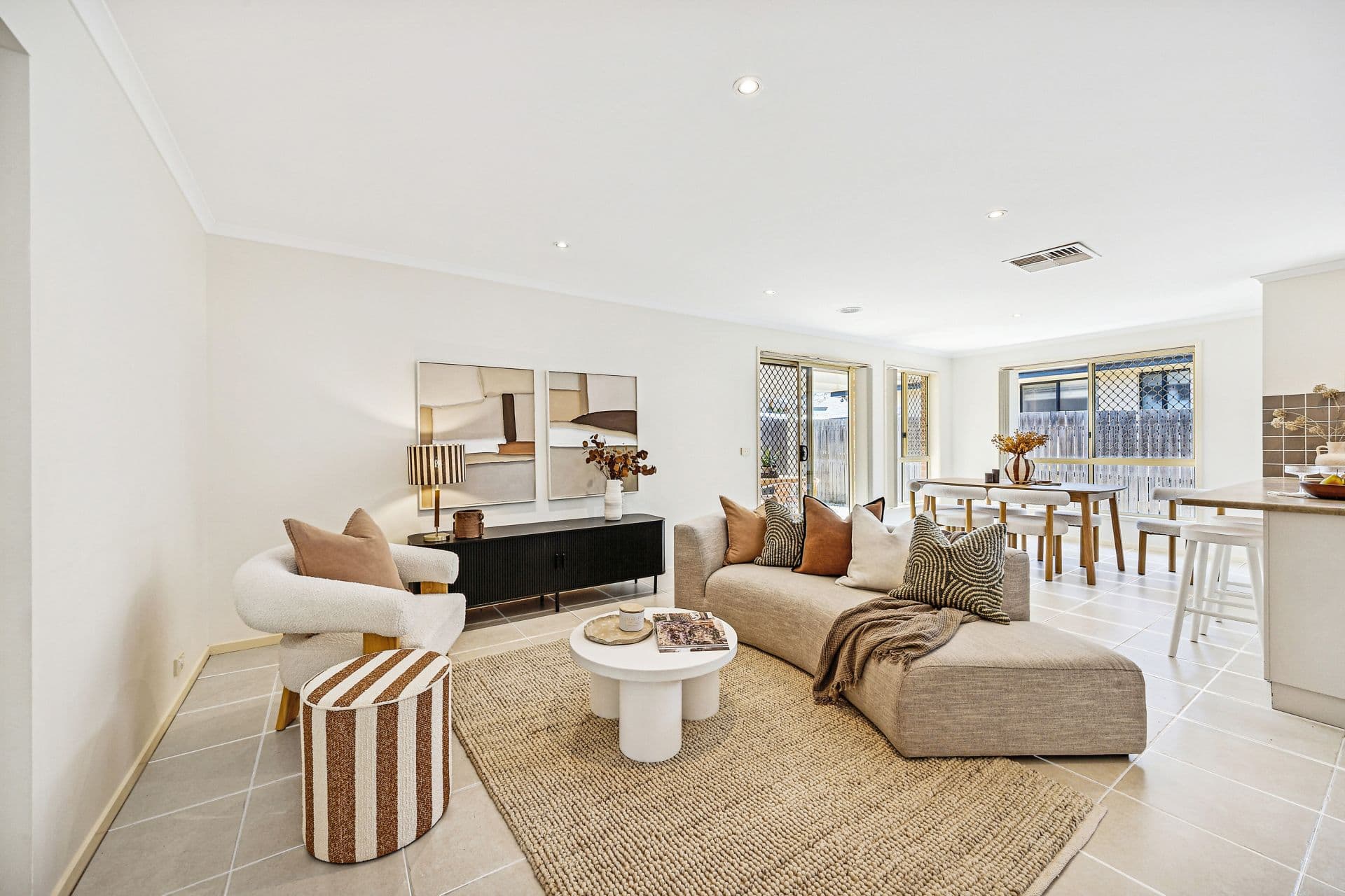 29 Penfold Street, Gungahlin ACT, Gungahlin - Thumbnail 2