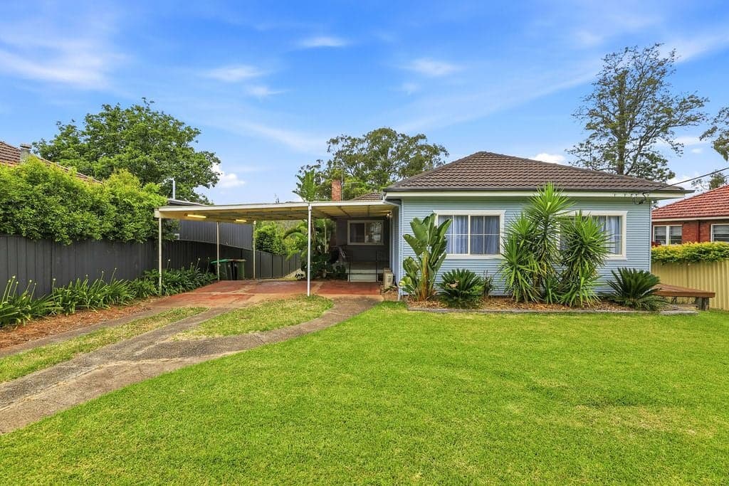 33 Ross Street, Windsor, Windsor - Thumbnail 4