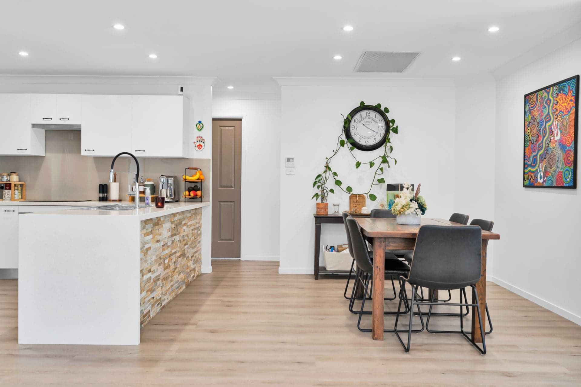6 Joan Place, Currans Hill, Currans Hill - Thumbnail 5