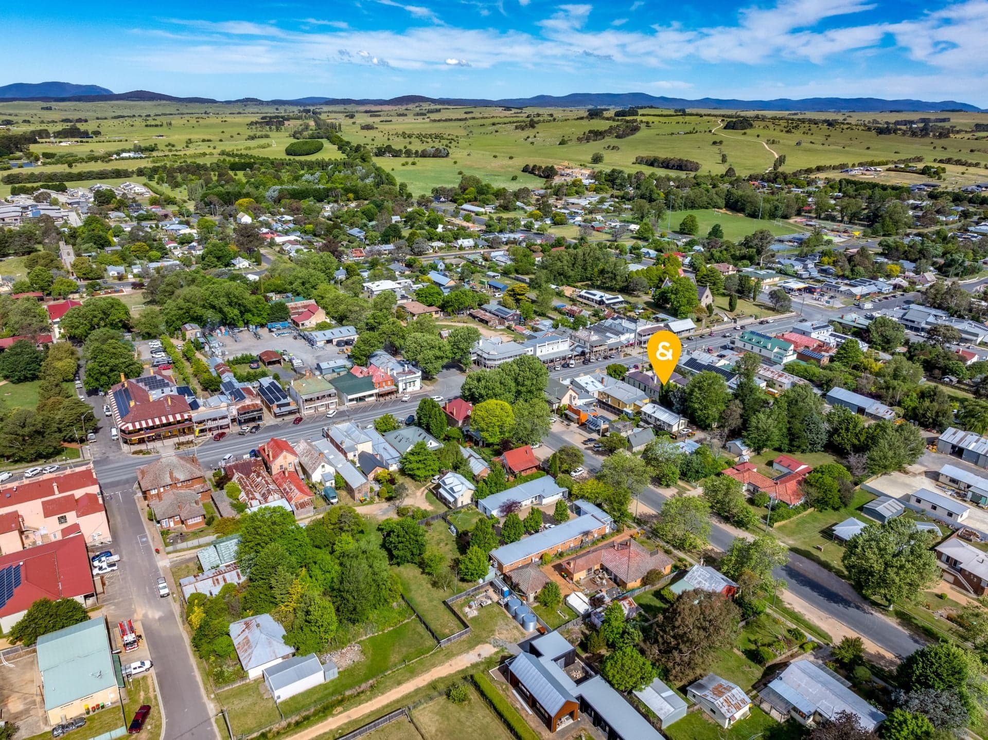 102-104 Wallace Street, Braidwood, Braidwood - Thumbnail 2