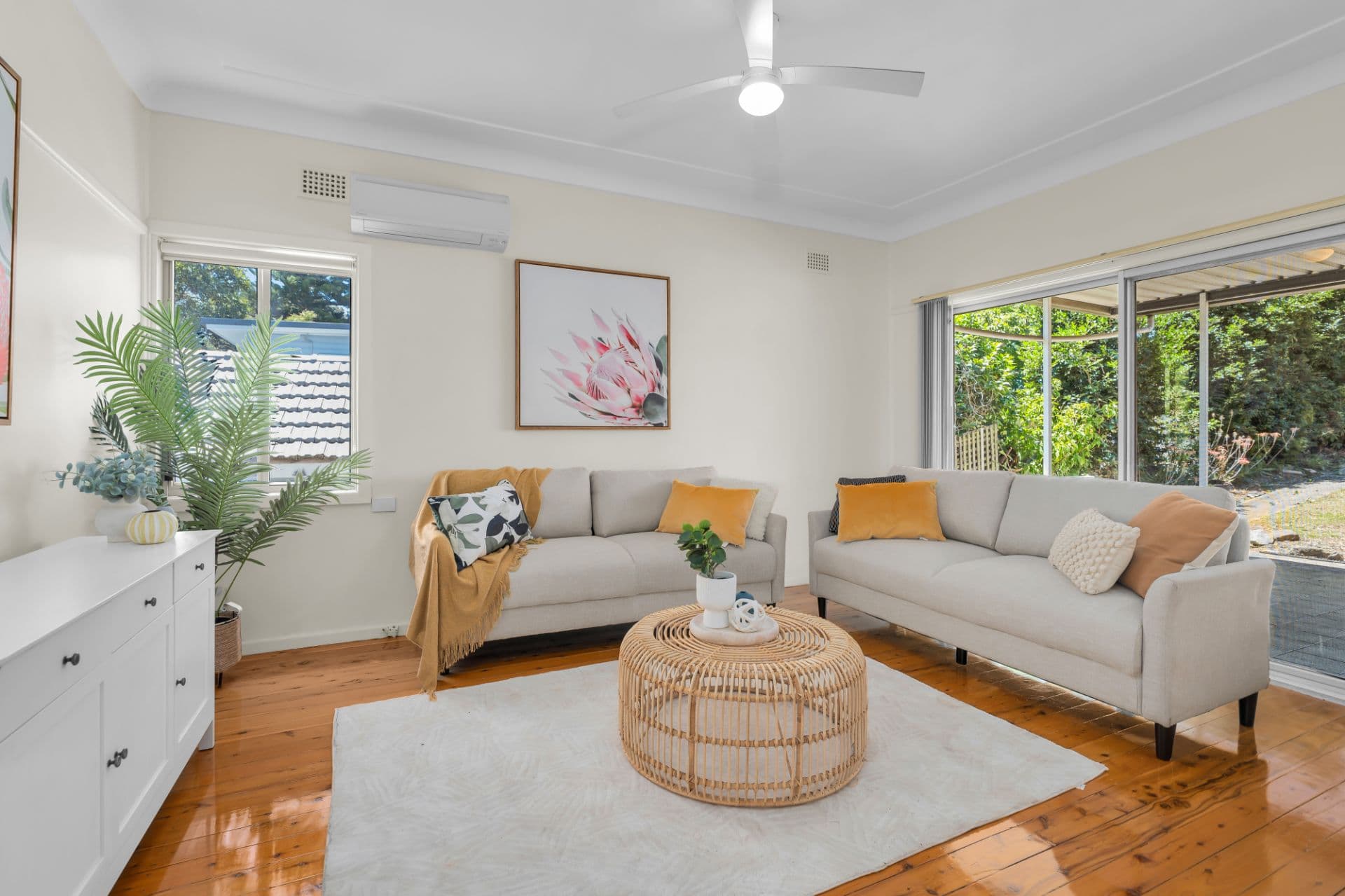 33 St Johns Road, Bradbury, Bradbury - Thumbnail 4